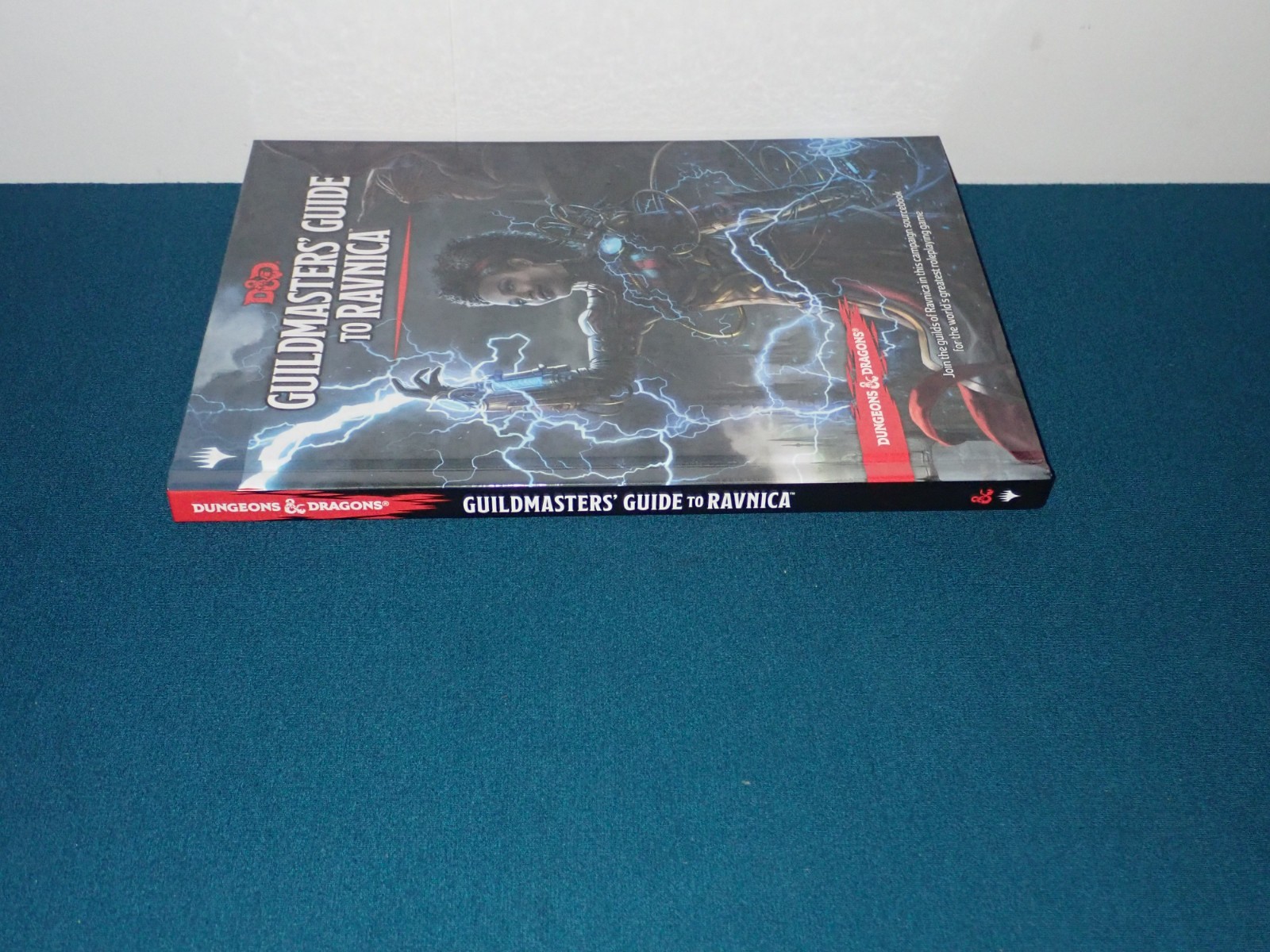 Dungeons & Dragons Guildmasters’ Guide to Ravnica by Wizards RPG Team – Hardback