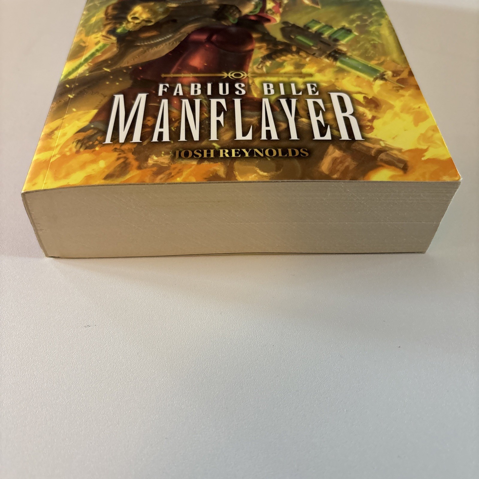 Warhammer 40K Fabius Bile MANFLAYER By Josh Reynolds Trade Paperback Excellent!