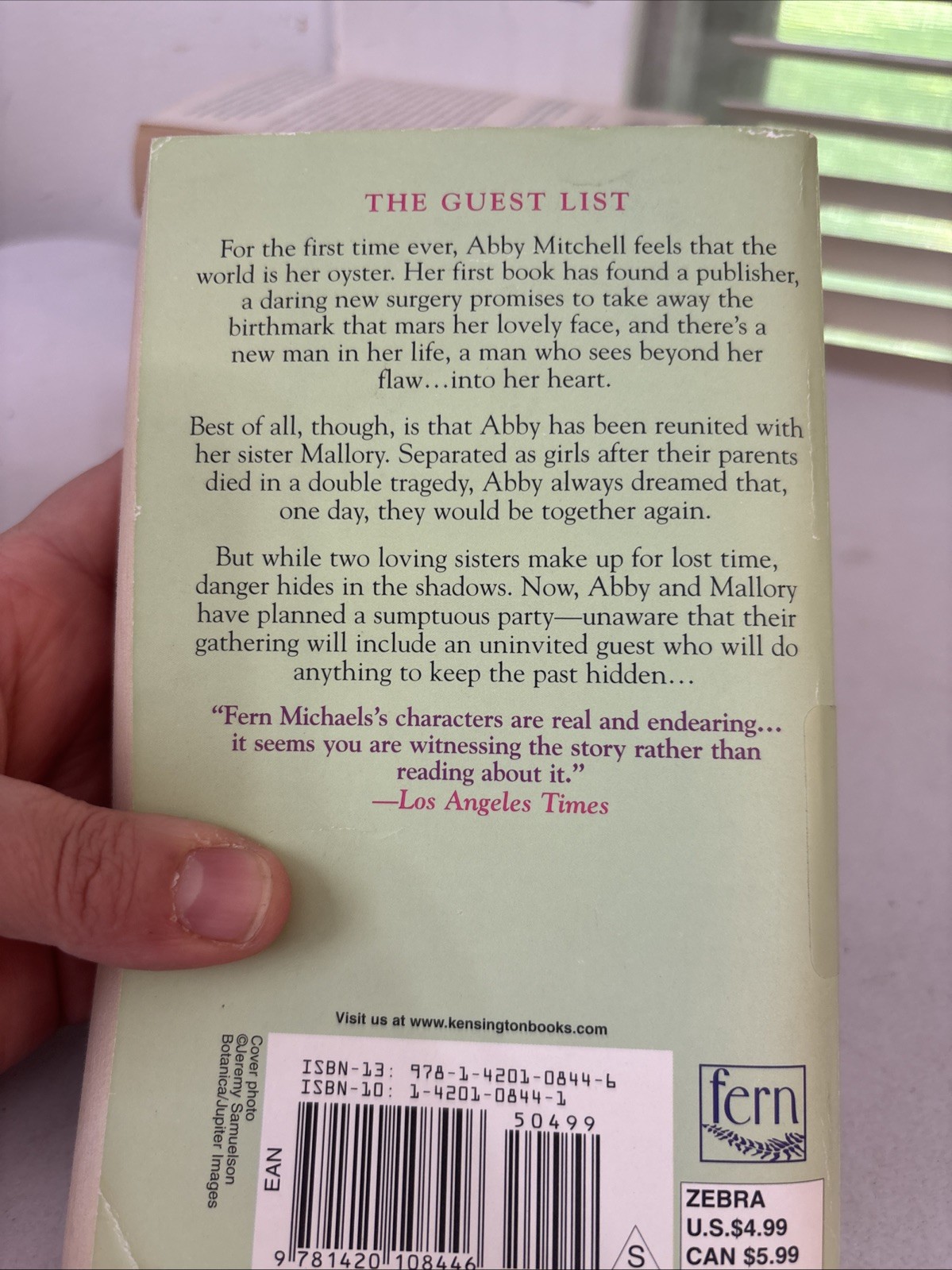 Lot of 10 – Fern Michaels – Mass Paperback Books – FREE SHIPPING