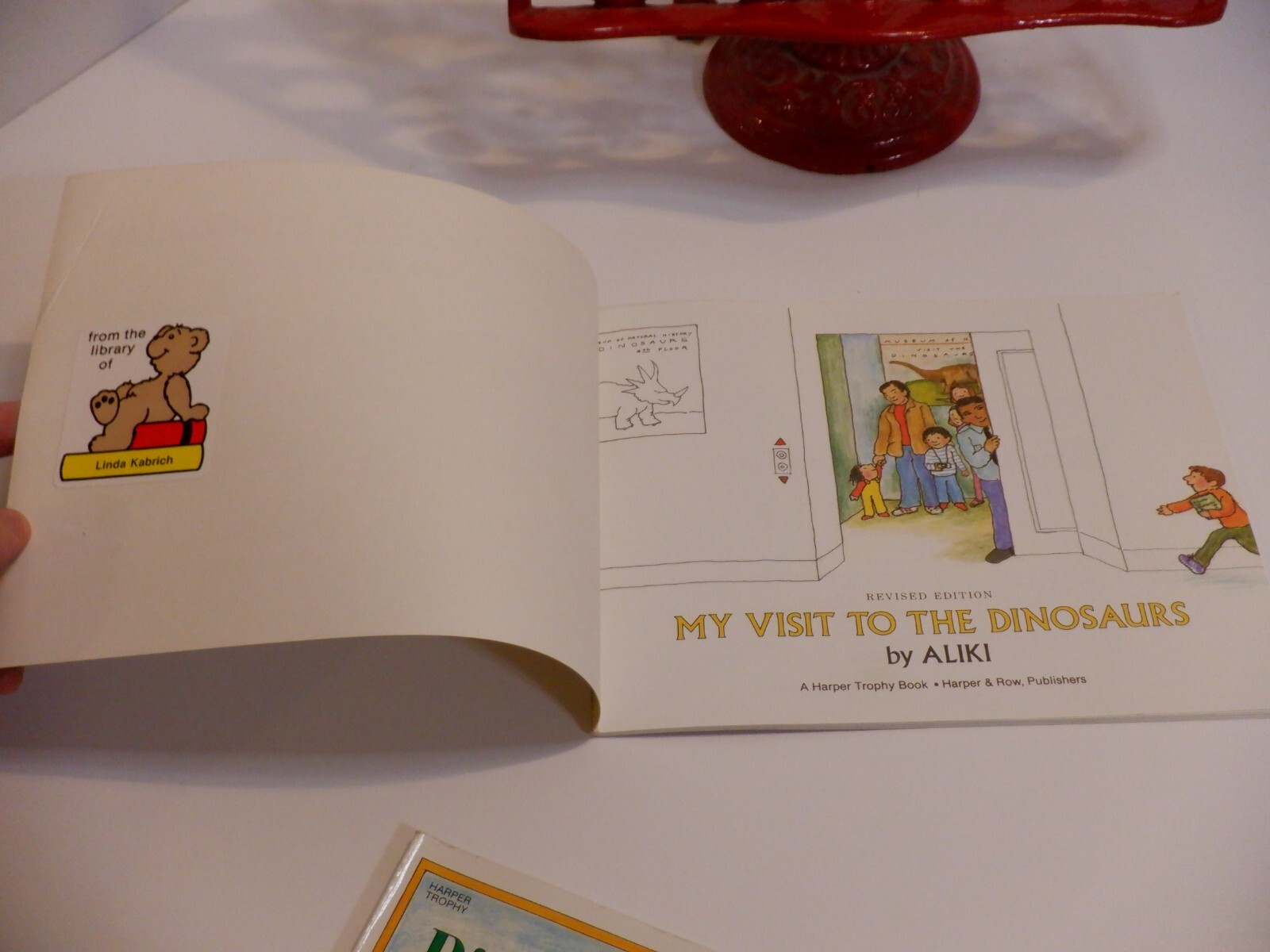 Vintage 1985 My Visit to the Dinosaurs & Dinosaurs are Different Book By Aliki