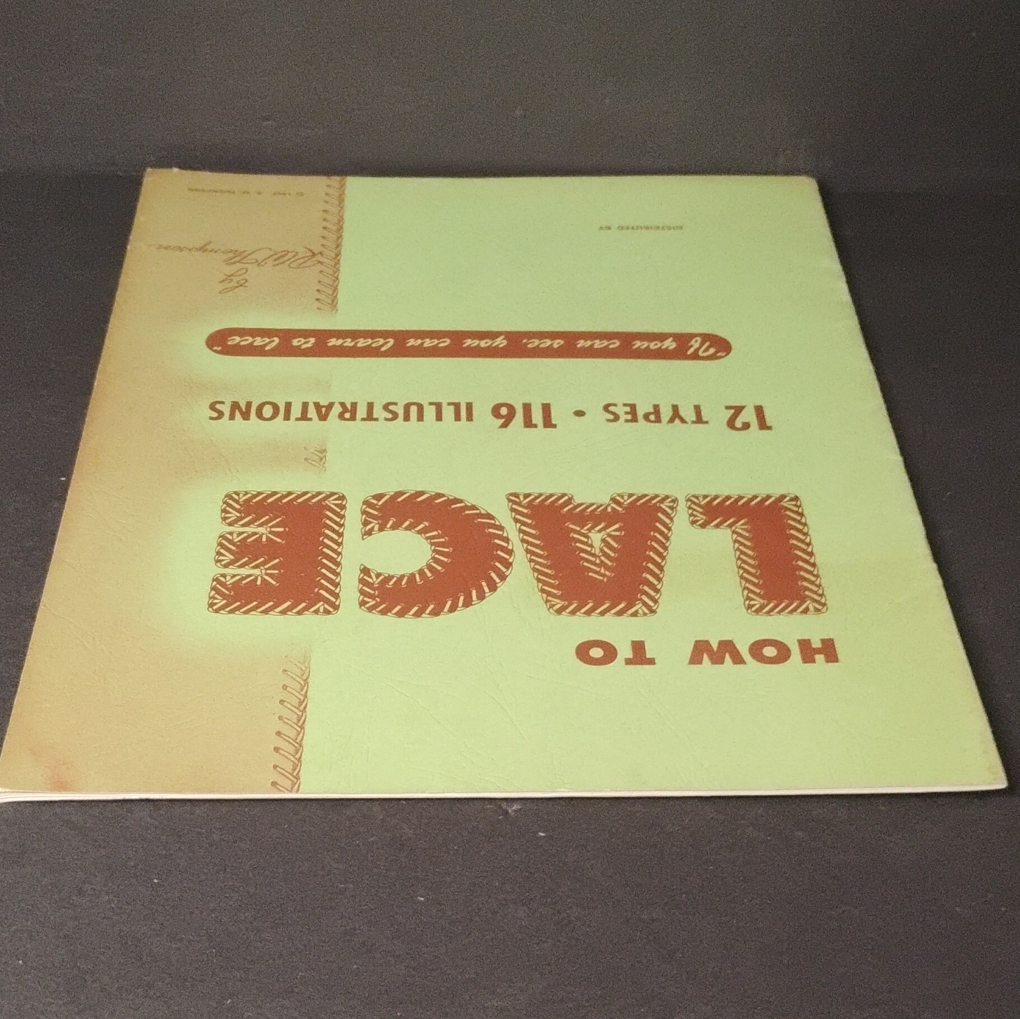 R.W. Thompson How to Lace Booklet: 12 Types, 116 Illustrations (1947) 10 pages