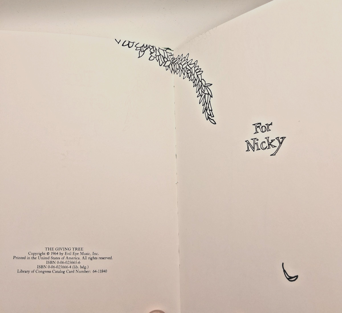 The Giving Tree by Shel Silverstein HC in DJ