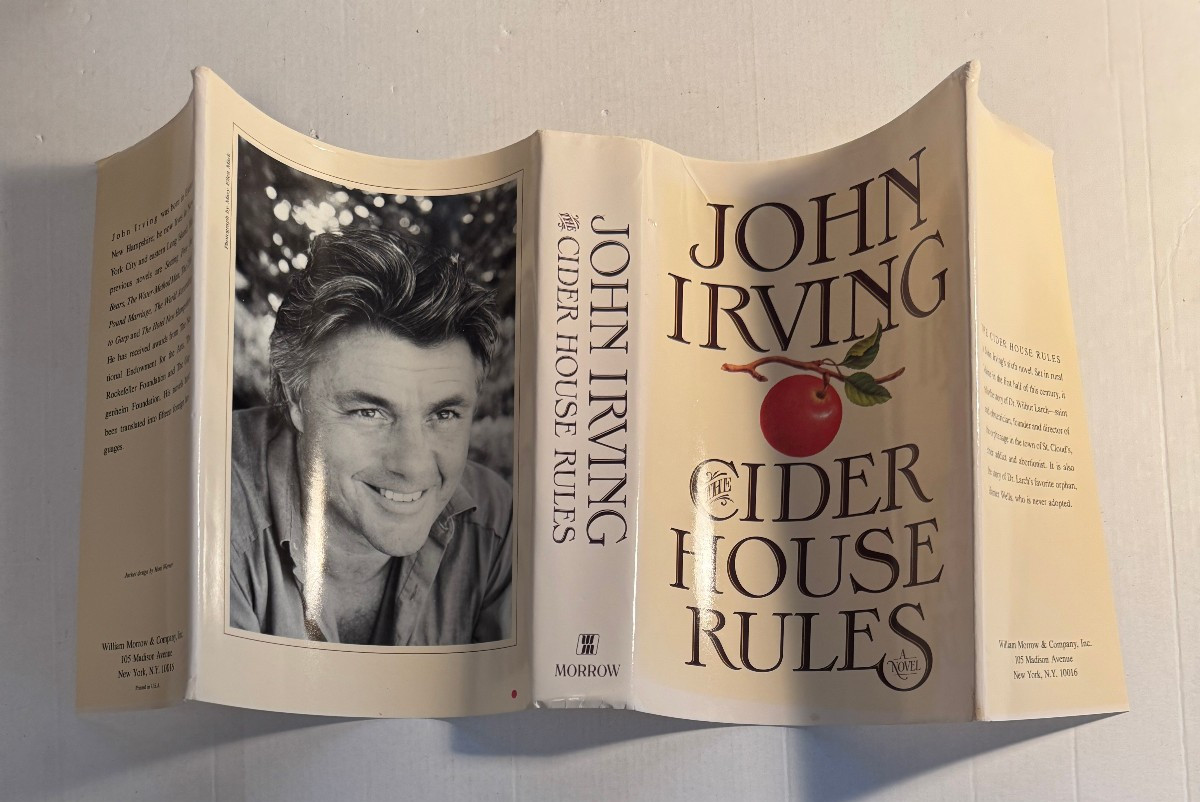 Cider House Rules John Irving HCDJ UNREAD Very Good Cloth Spine BOMC