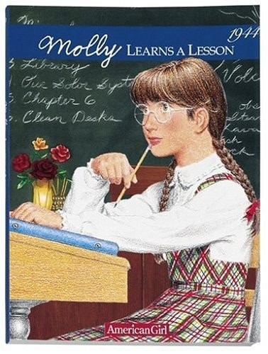 Molly Learns a Lesson 1944 : A School Story, Book 2 by Valerie Tripp, Acceptable
