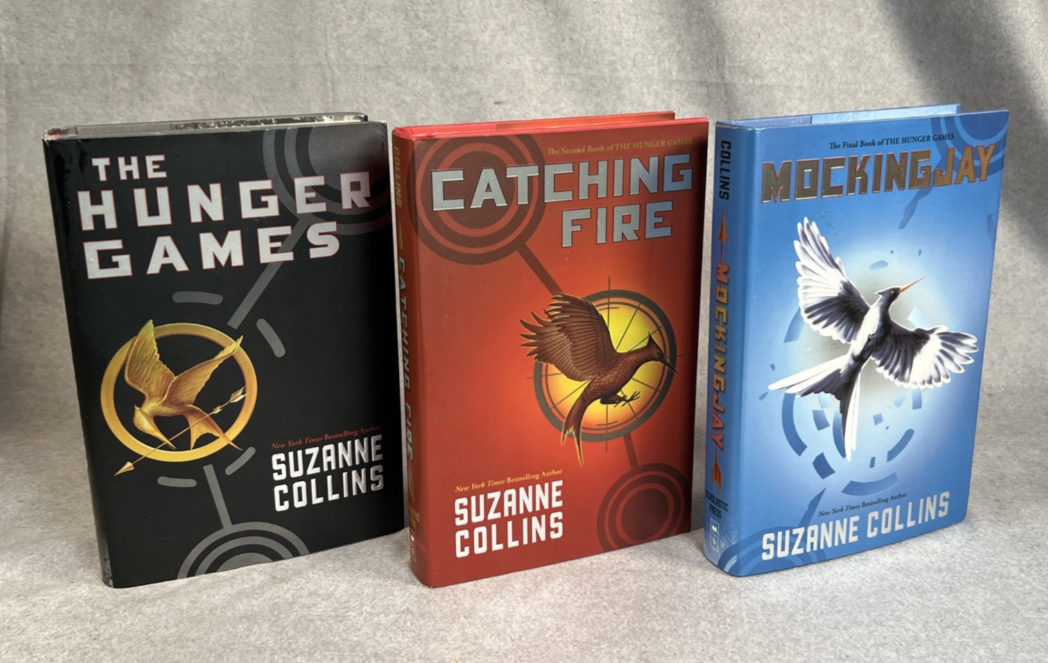 THE HUNGER GAMES Trilogy Hardcover Box Set Suzanne Collins Scholastic 1st Ed