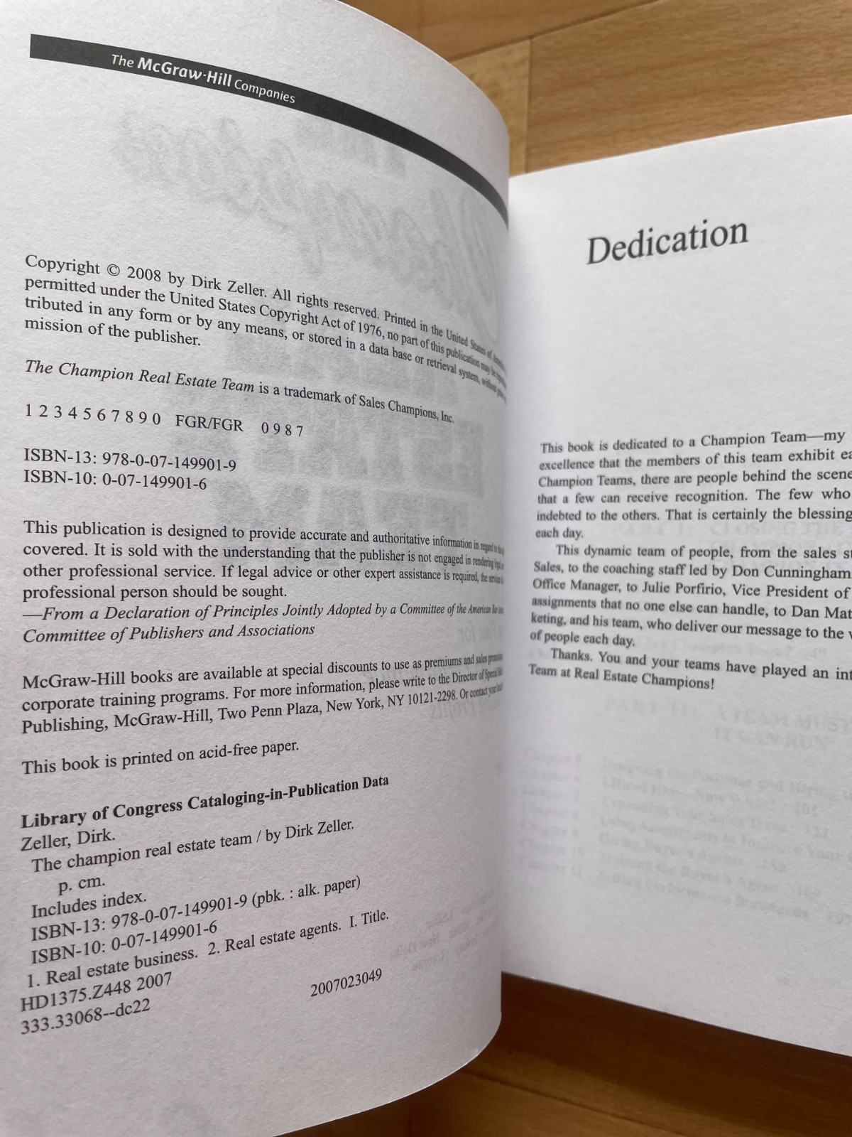LIKE NEW. DIRK ZELLER. THE CHAMPION REAL ESTATE TEAM. PROVEN PLAN. 314 PAGES