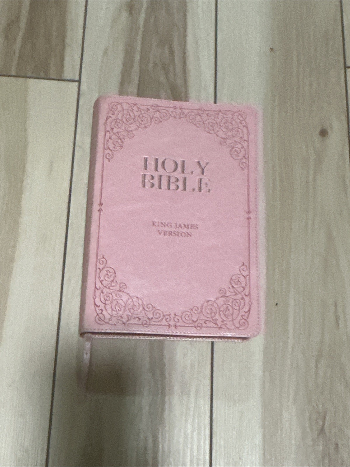 Pink Imitation Leather King James Bible Giant Print Thumb Tabs