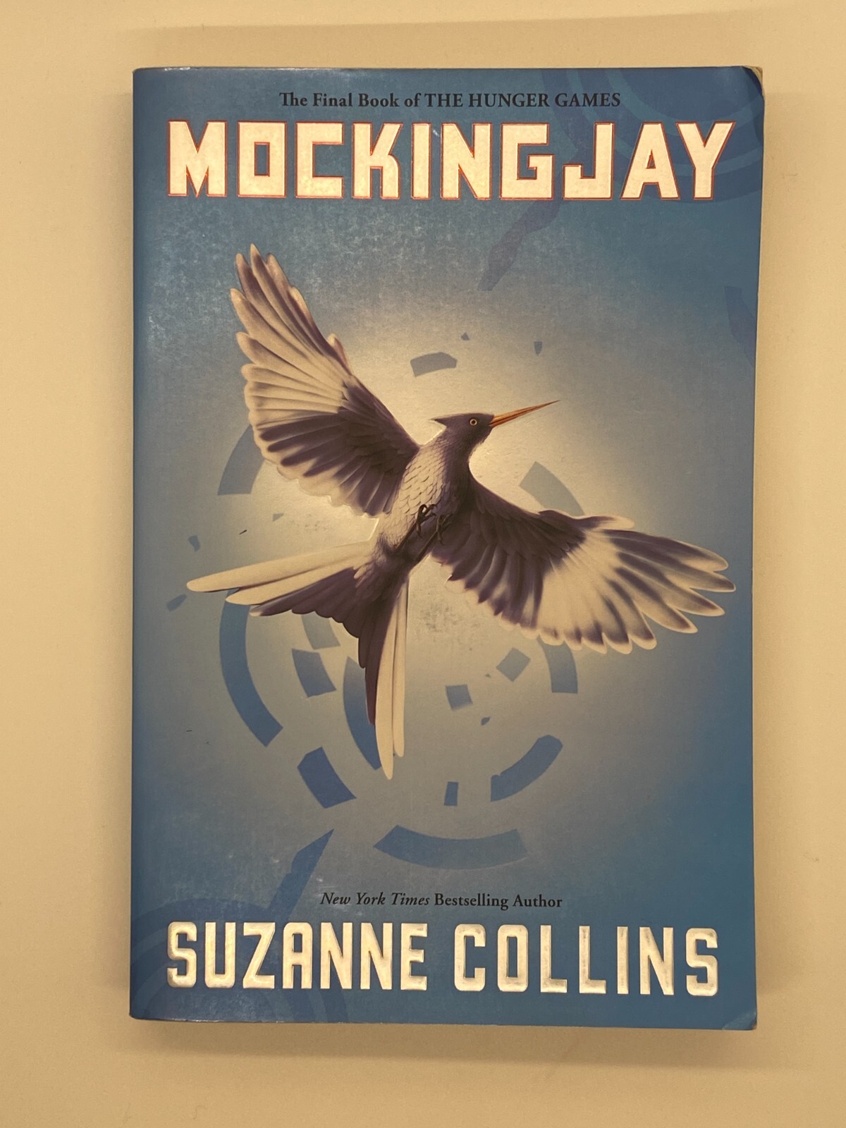 Mockingjay (Hunger Games Trilogy, Book 3) – Paperback