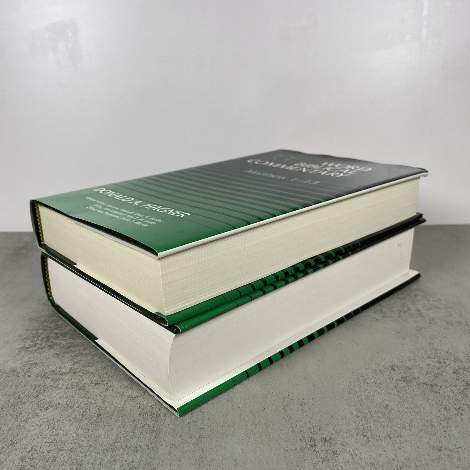 Word Biblical Commentary Vol. 33A & 33B, Matthew 1-13 & 14-28 Donald A Hagner