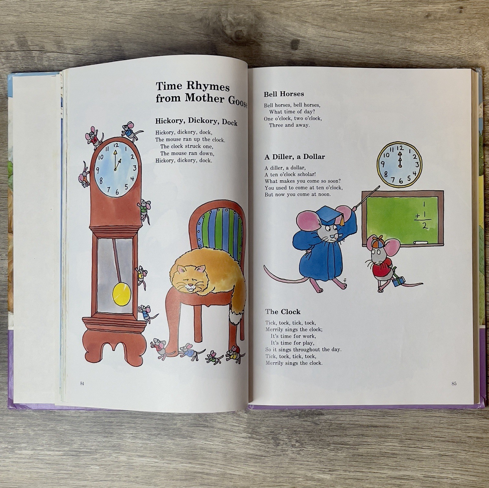 VTG Childcraft Once Upon A Time Volume 1 World Book Inc Hardcover 1993 How & Why