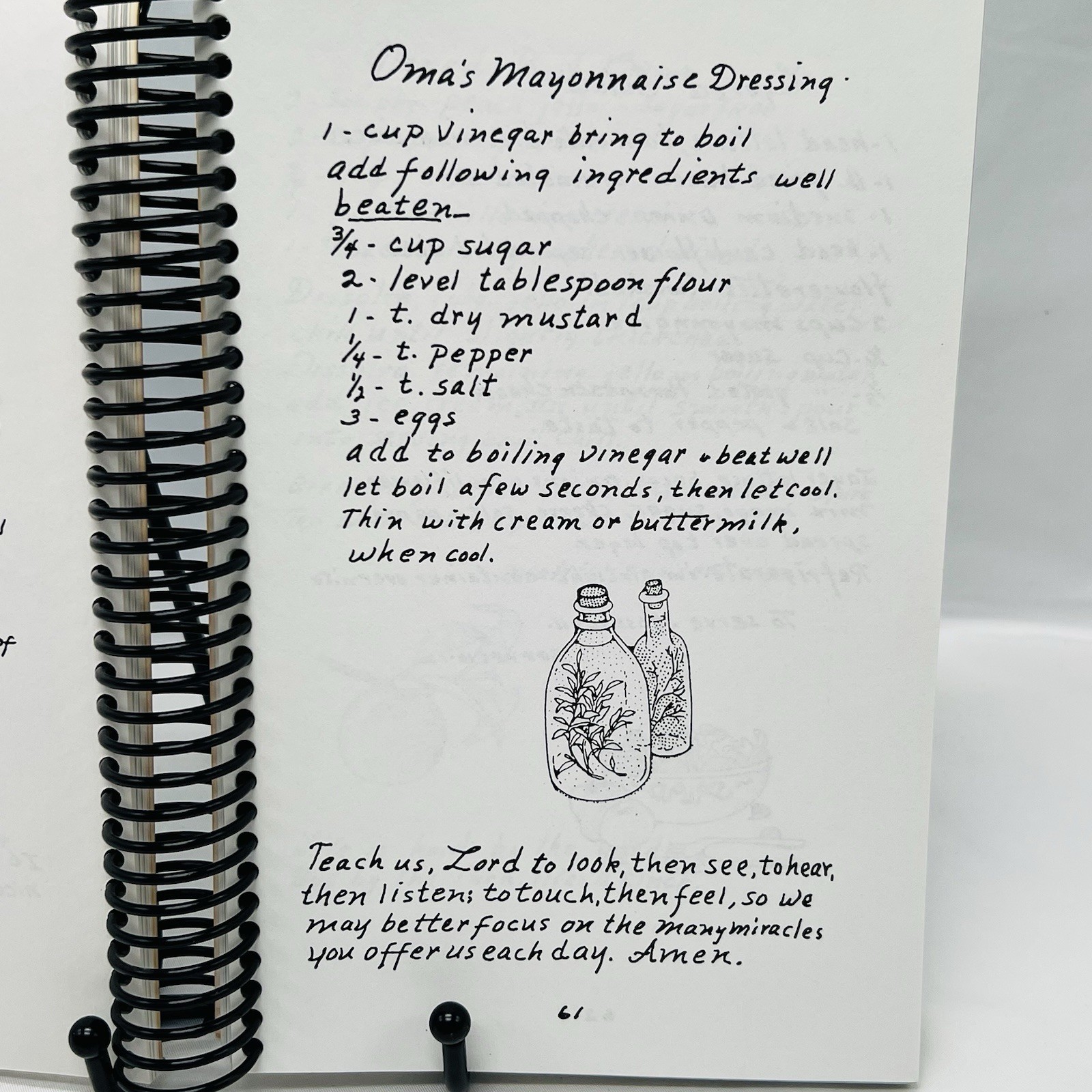Oma’s Grandma’s Family Secrets Cookbook Amana Colonies Cooking Iowa 212 Pages