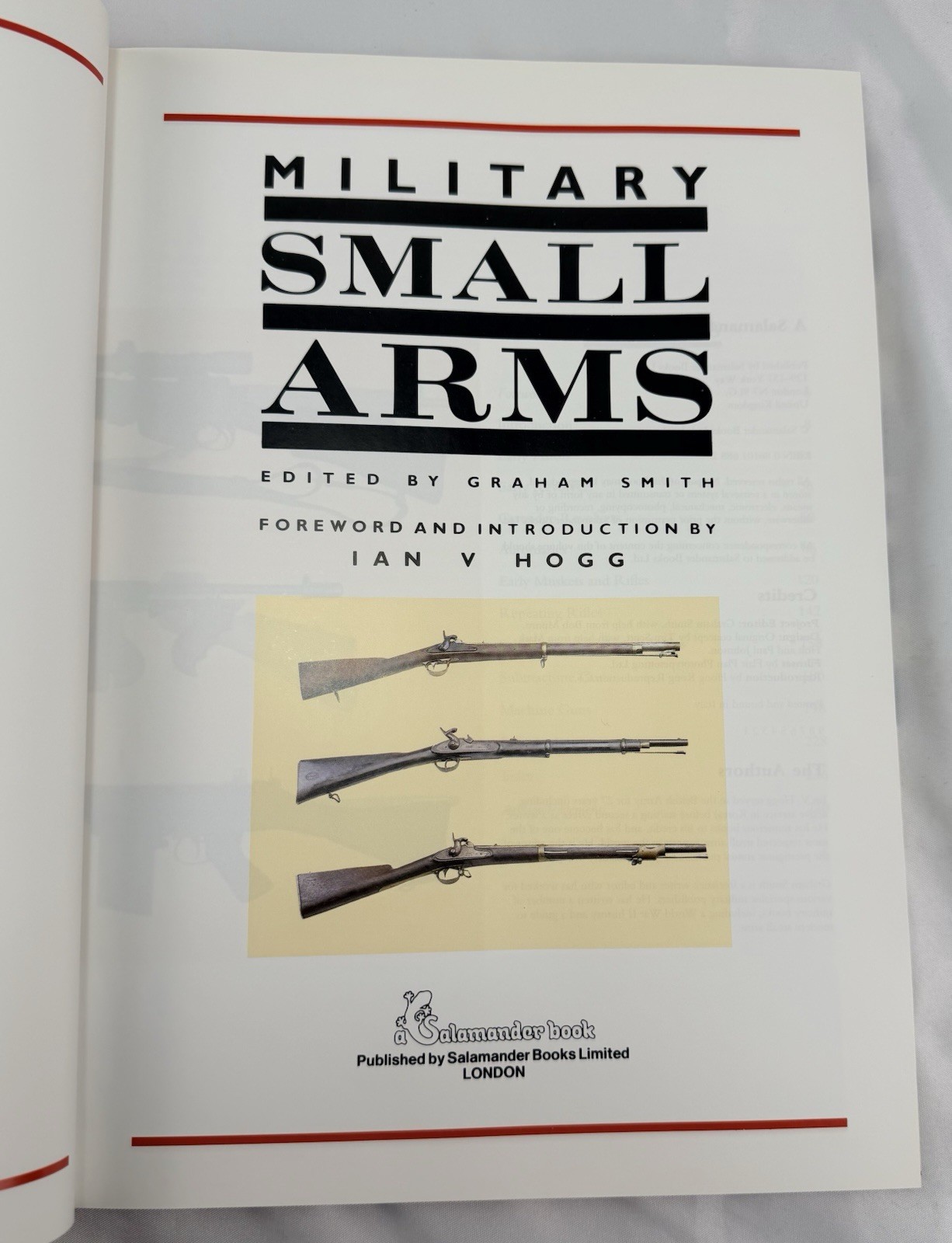 Military Small Arms 300 Years of Soldiers’ Firearms Graham Smith Salamander Book