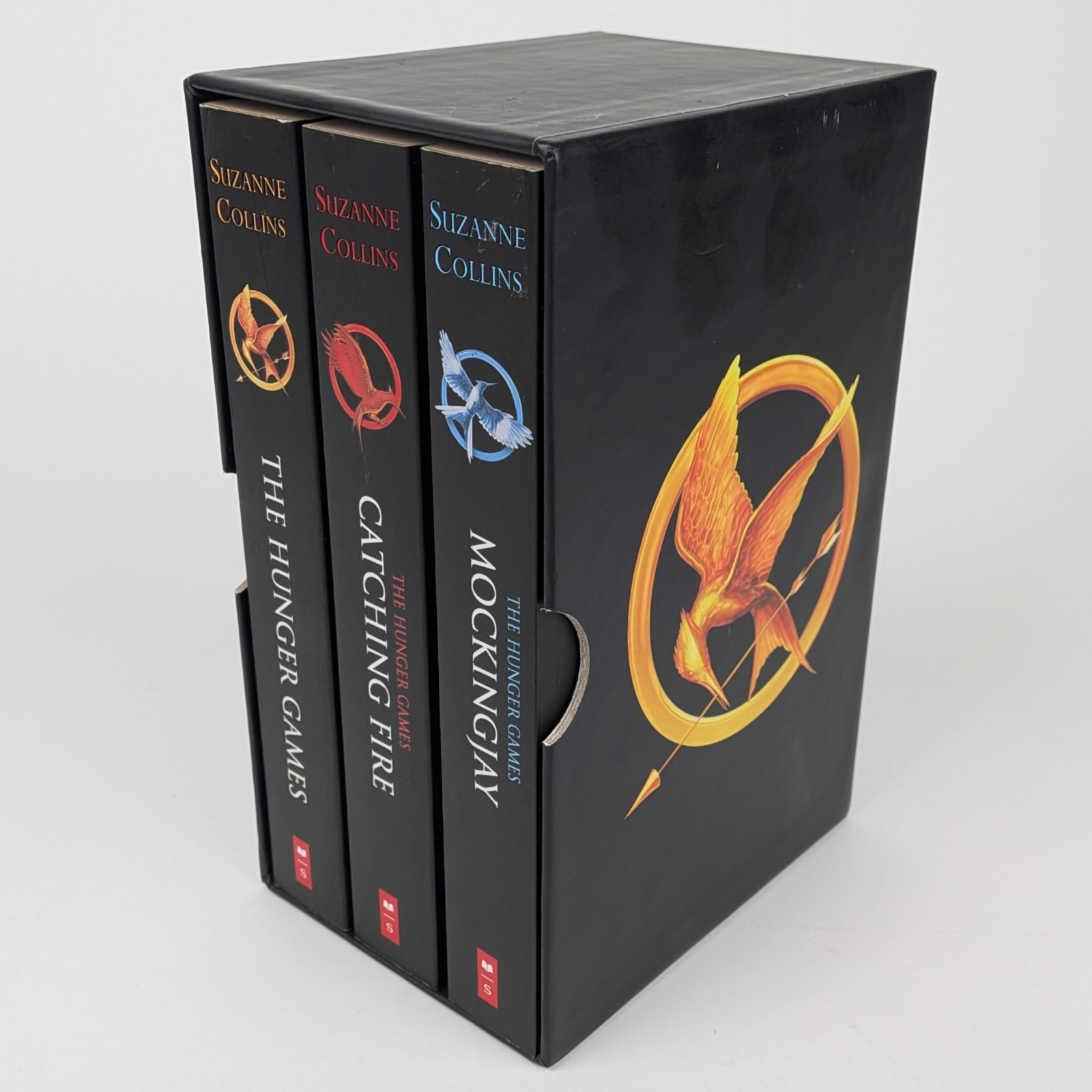 The Hunger Games Trilogy Boxset (Scholastic, 2013) – Softcover with Sleeve