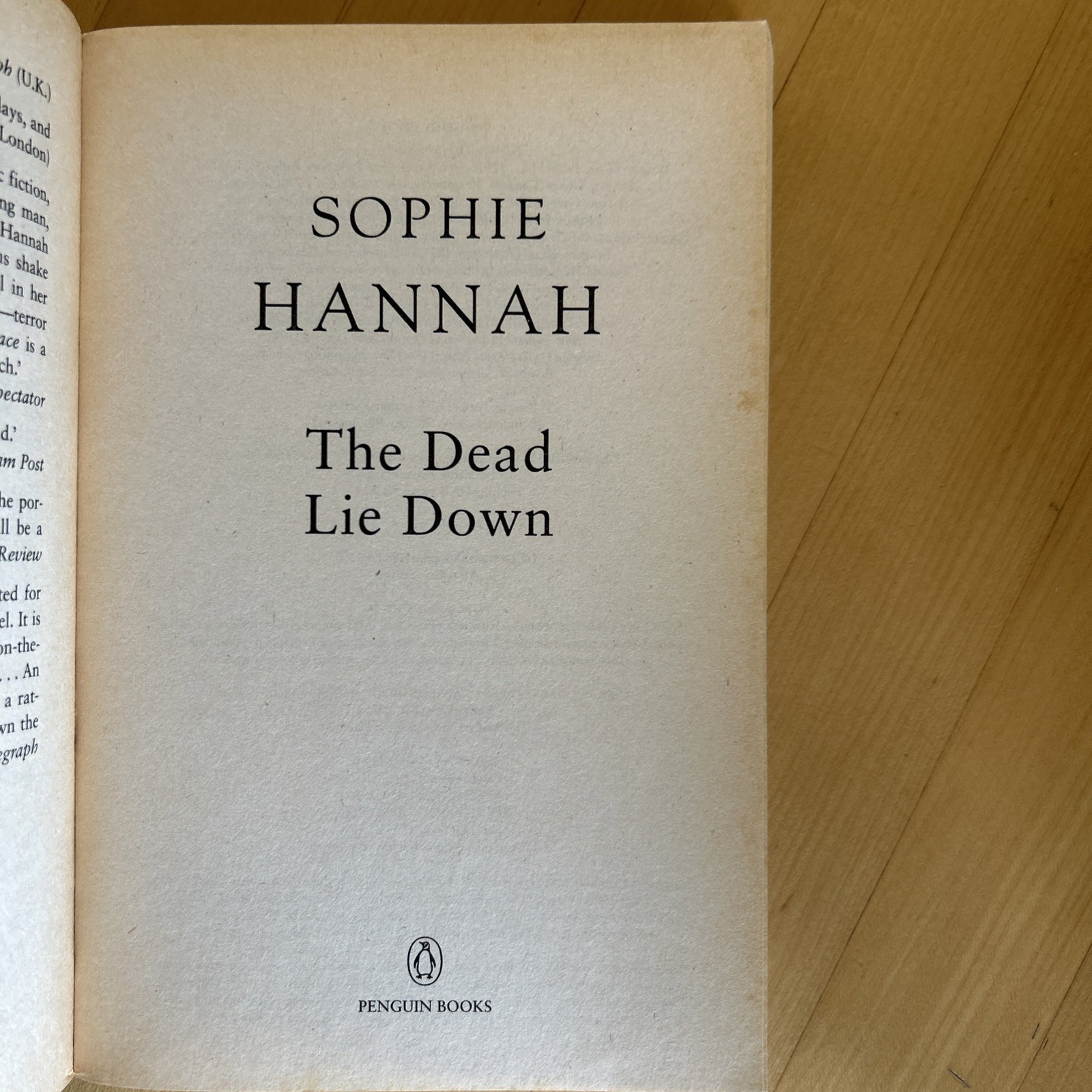 Dead Lie Down : A Zailer and Waterhouse Mystery by Sophie Hannah (2010, Uk-B…