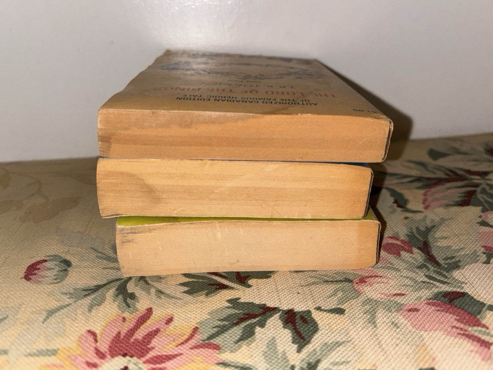 The Lord Of The Rings Methuen J. R. R. Tolkien Canadian Edition Set 1975