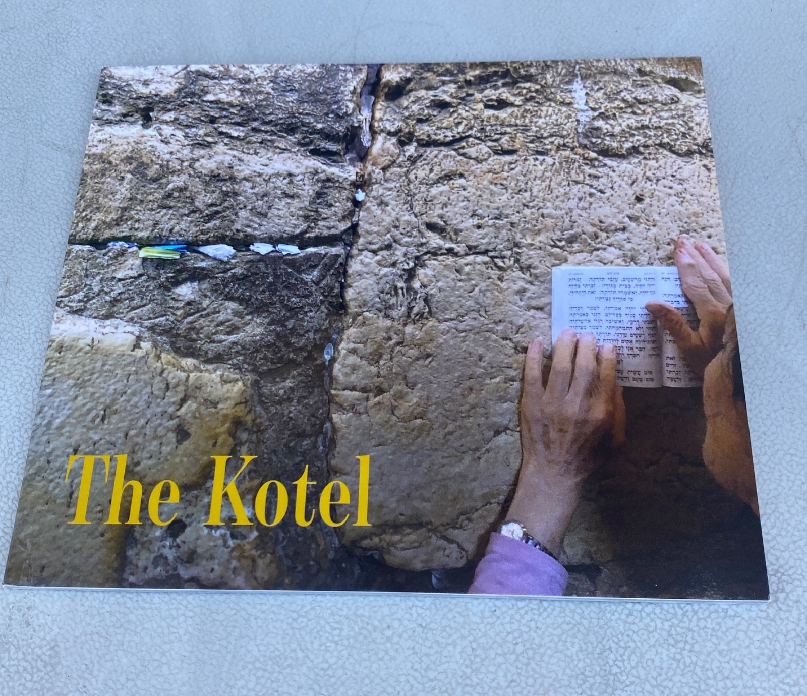 The Kotel book Lev Haolam 68 pages Printed in Jerusalem NEW FREE SHIPPING