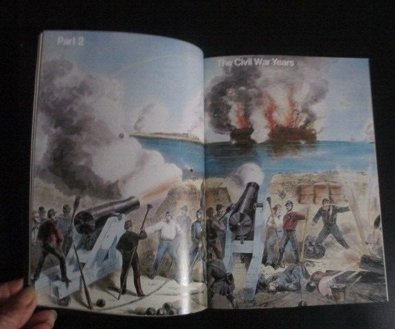 Fort Sumter South Carolina by Frank Barnes 1985 PAPERBACK BOOK 62 Pages