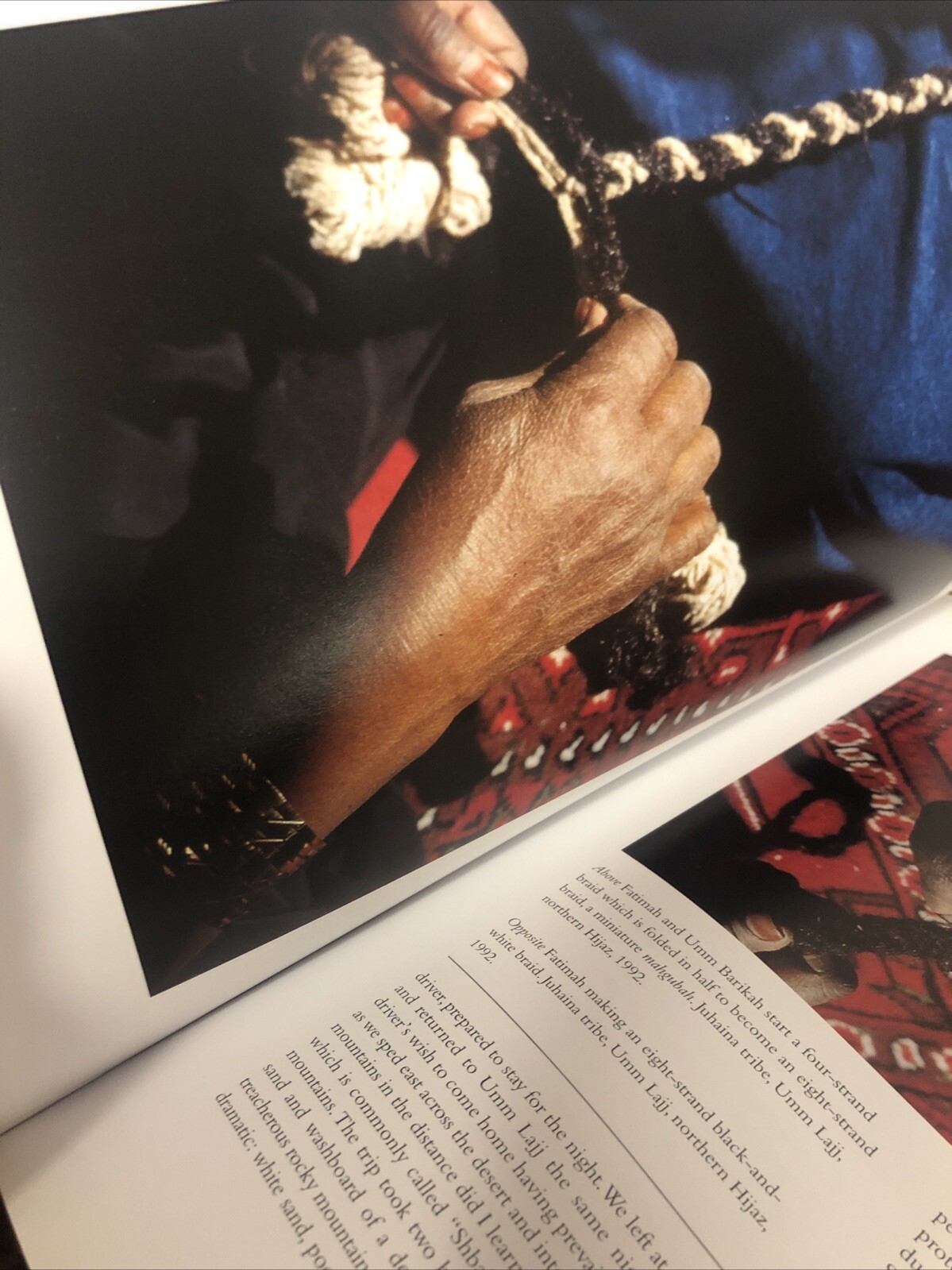 Bedouin Weaving of Saudi Arabia and Its Neighbours by Joy Totah Hilden (2010,…