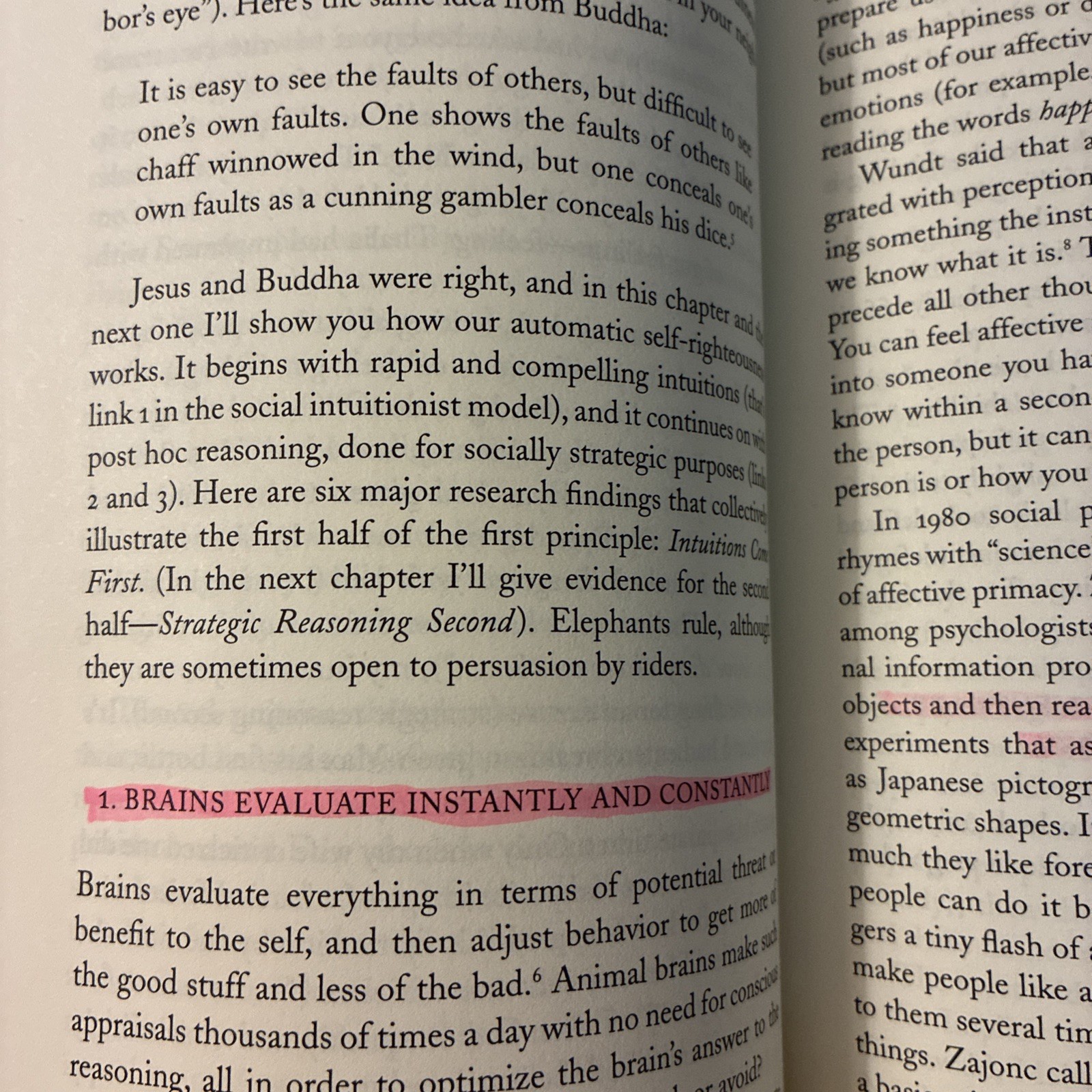 The Righteous Mind by Jonathan Haidt Paperback Politics Religion Morality