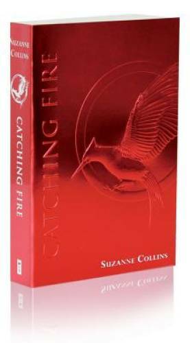 Catching Fire (The Second Book of The Hunger Games): Foil Edition – GOOD