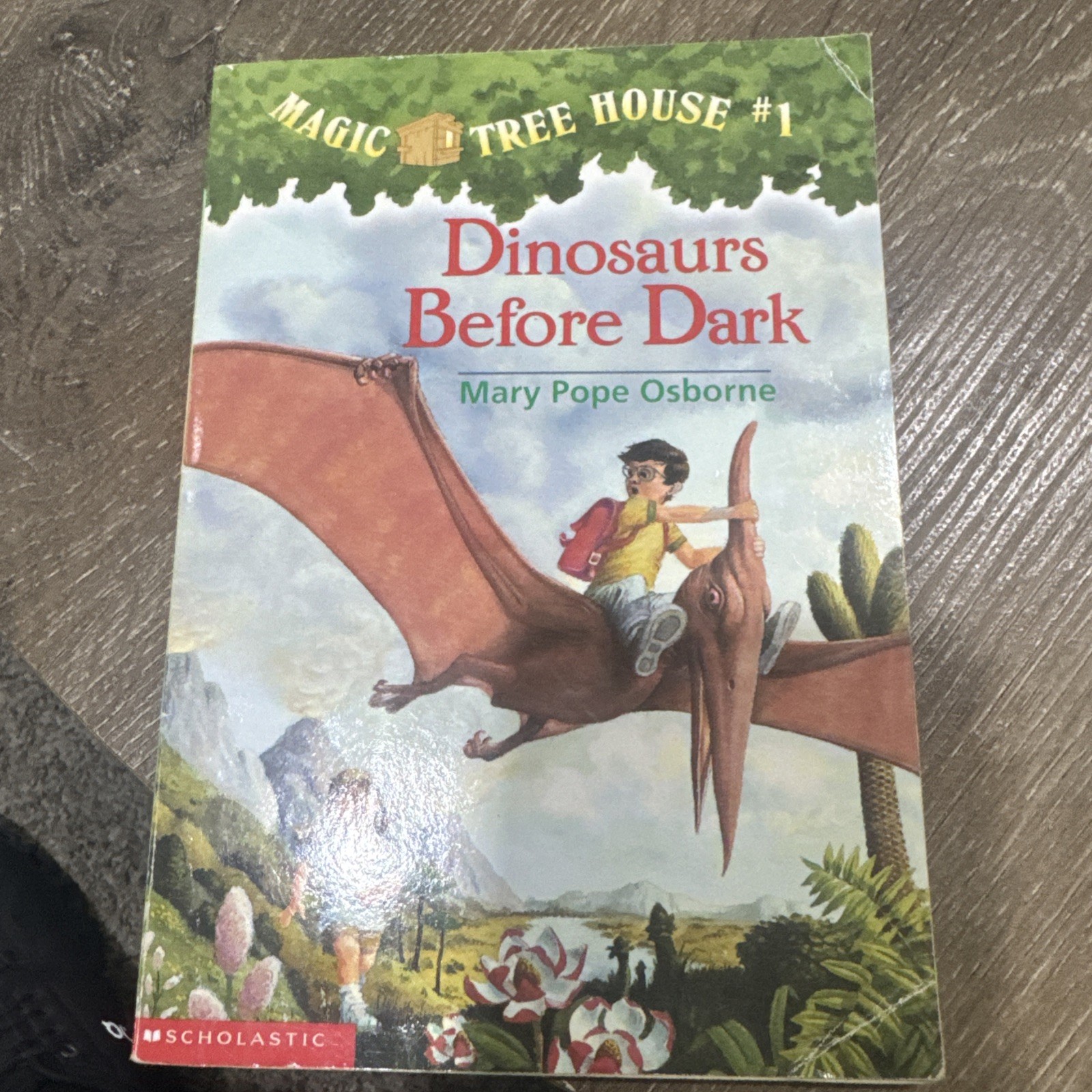 Dinosaurs Before Dark by Mary Pope Osborne (Trade Paperback)