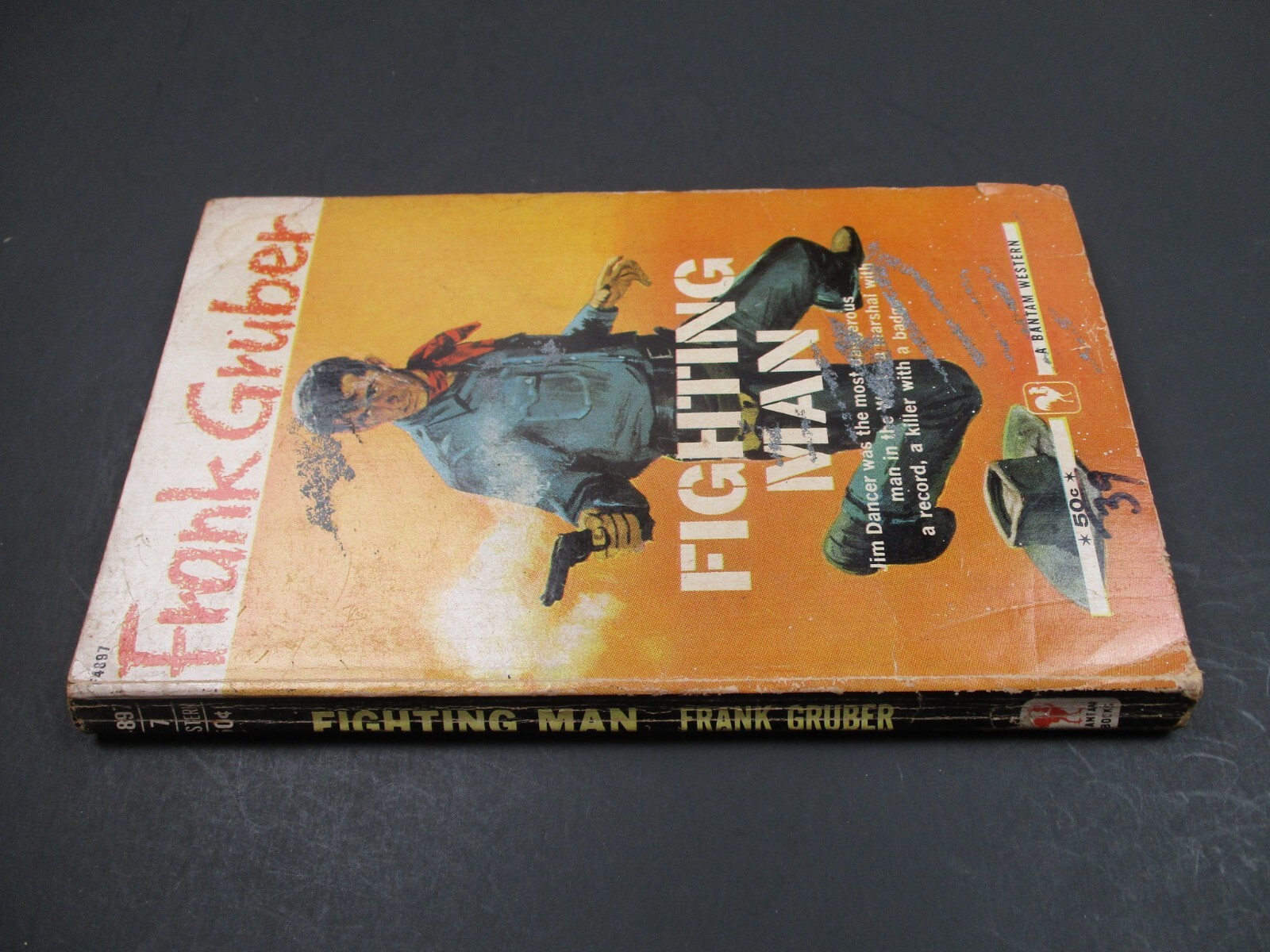 Fighting Man by Frank Gruber Bantam Books 3rd printing 1969 WESTERN PB