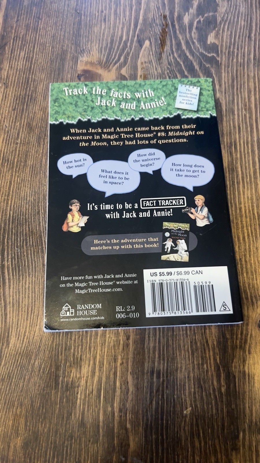 Space (Magic Tree House Research Guide) – paperback