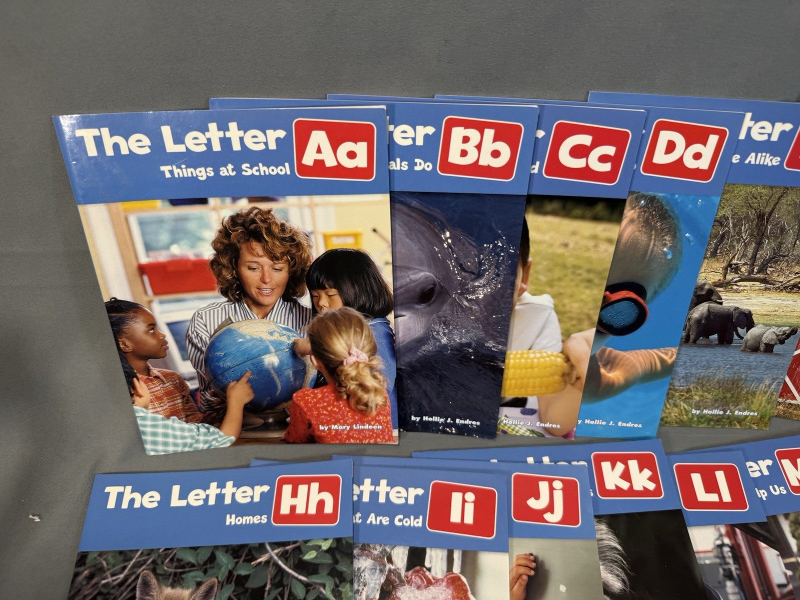 CAPSTONE Time to Read LETTER BOOKS 26 Books 8 Pages Per Book AGES 4-8 NEW SEALED