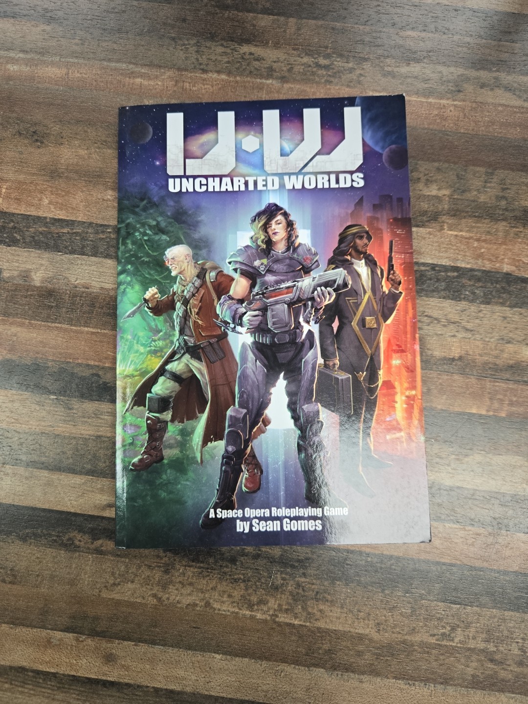 Uncharted Worlds: A Space Opera Roleplaying Game by Sean Gomes Paperback