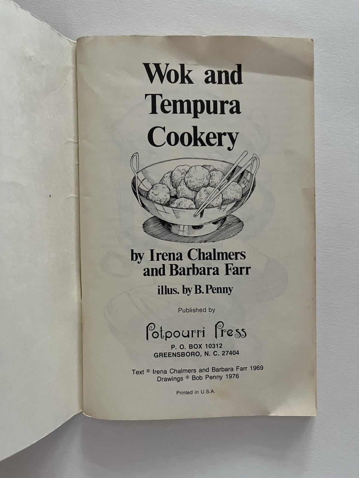 Vintage 1976 Potpourri Press Cookbook – Wok And Tempura Cookery