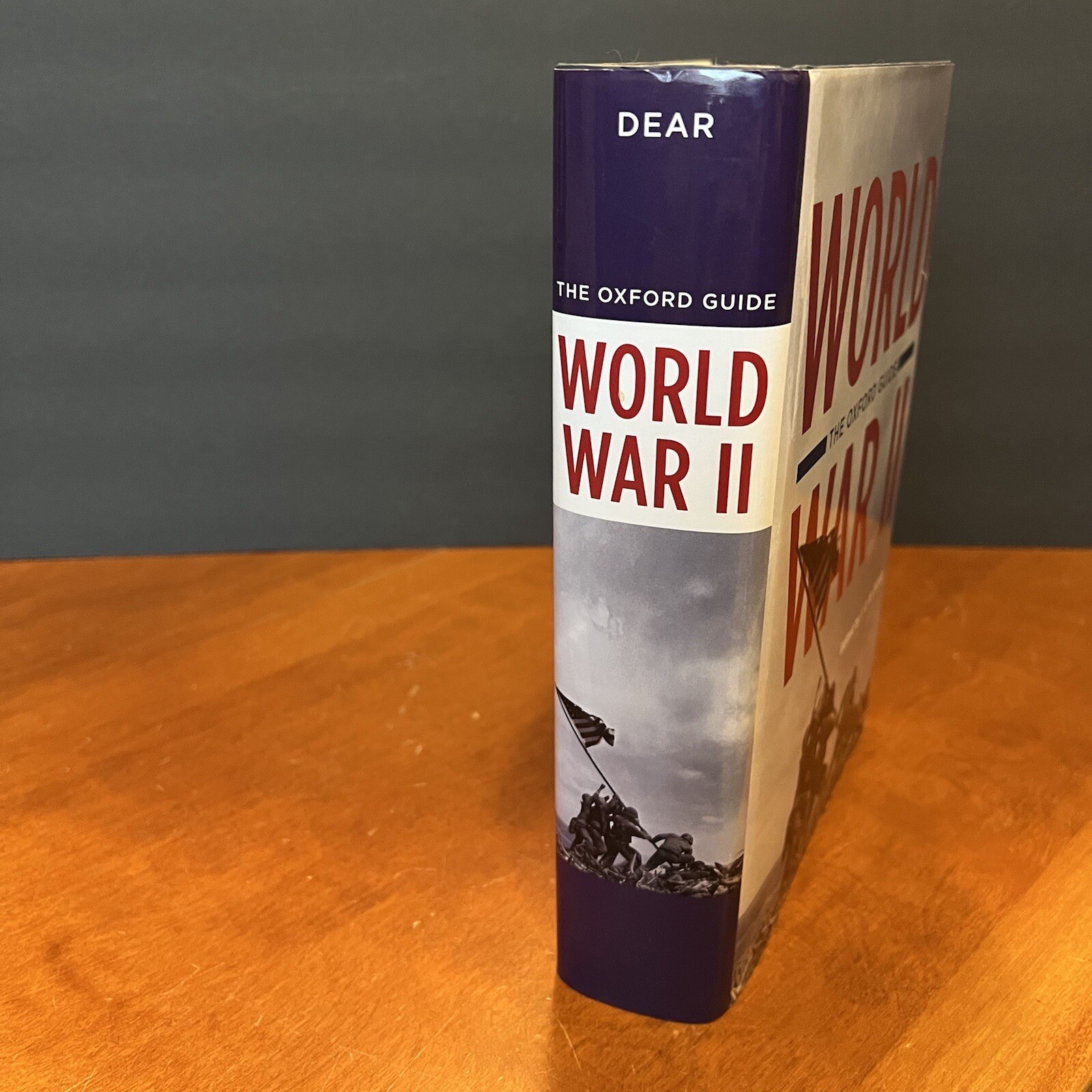 World War II Book The Oxford Guide Ed. I.C.B. Dear 1995 Military History Battle