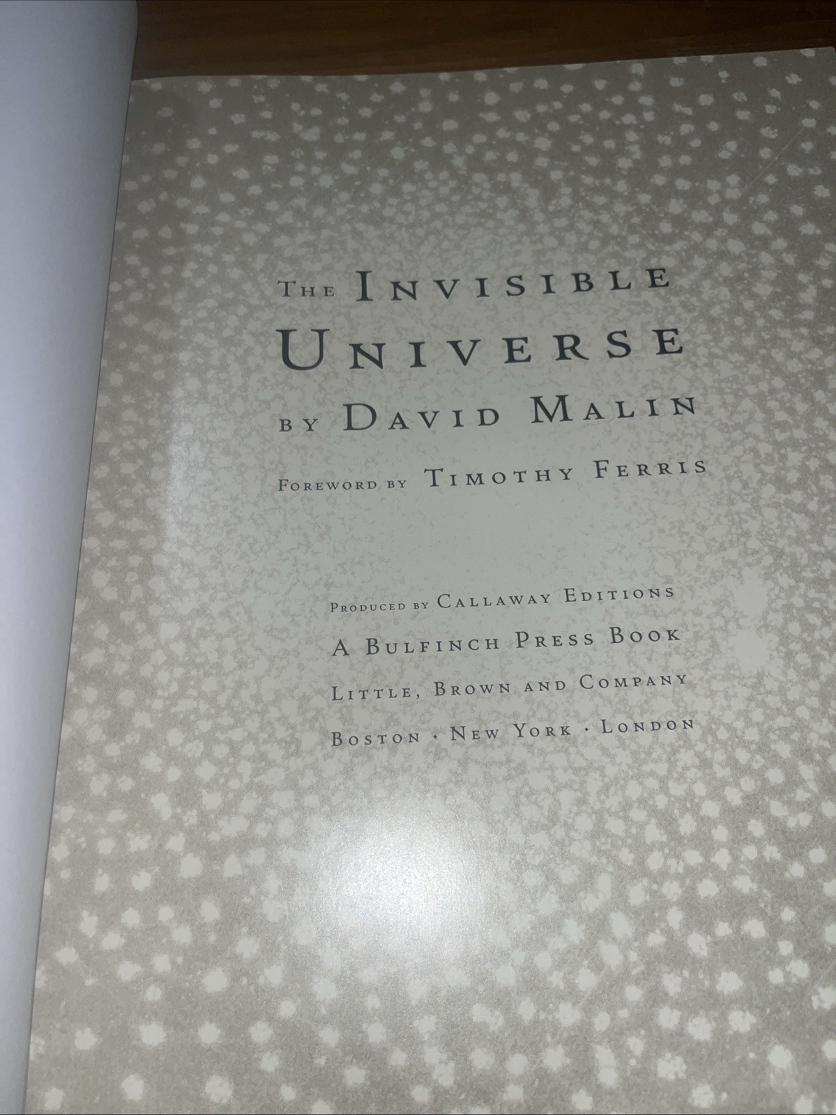 The Invisible Universe David Malin 1st Edition Large 16 inch Hardcover Book.