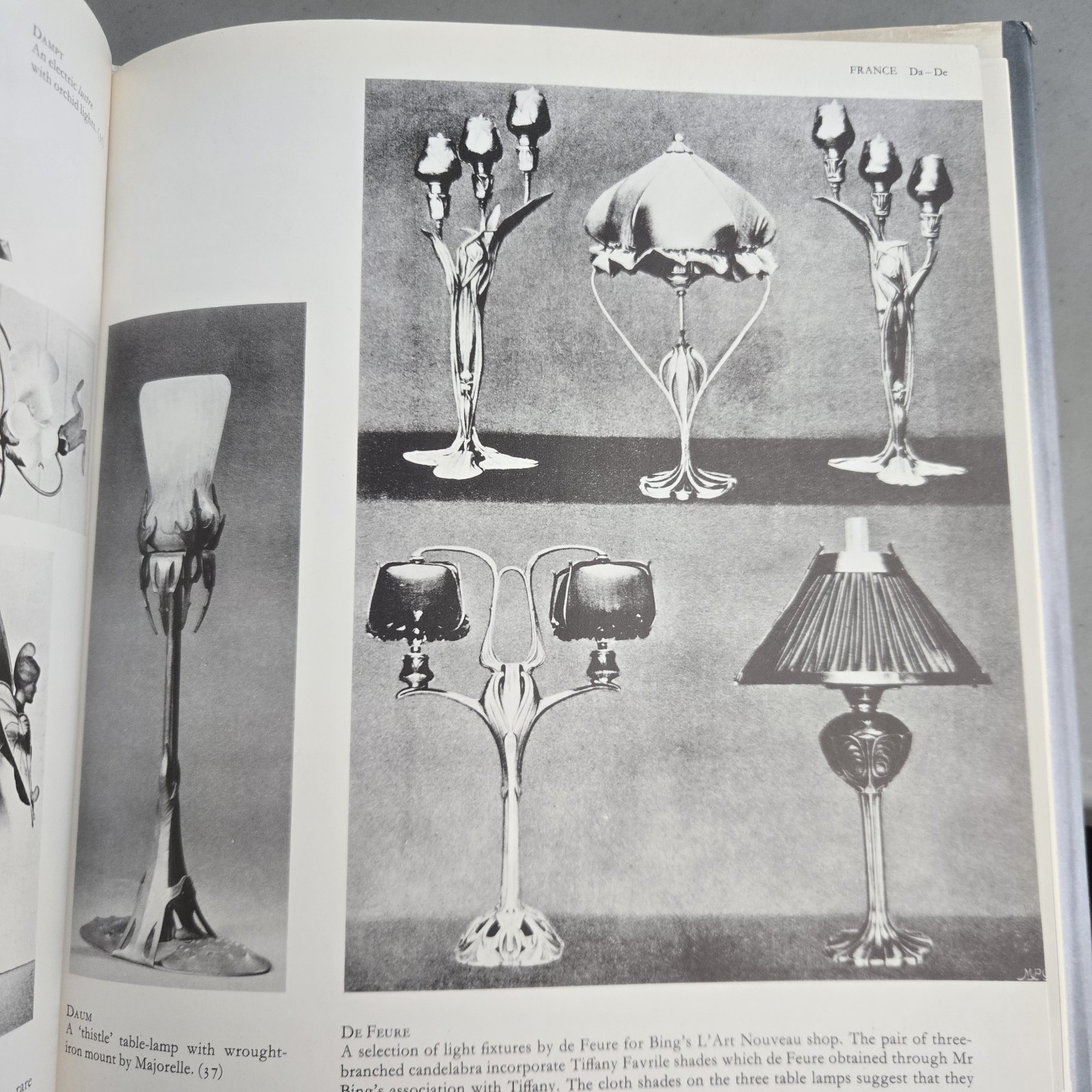 Art Nouveau and Art Deco Lighting by Alastair Duncan 1st Ed HCDJ 1978