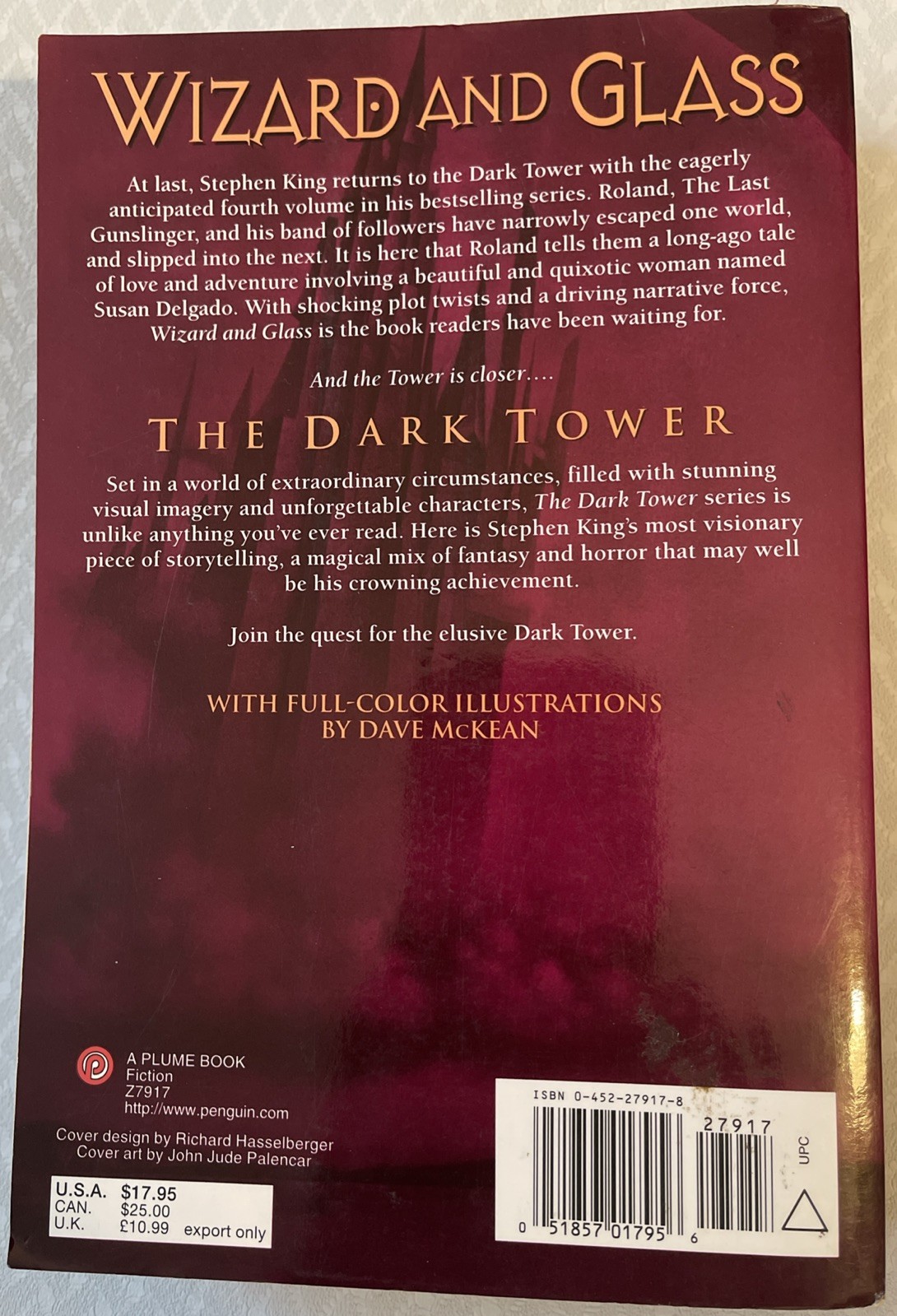 1997 “ WIZARD and GLASS – The DARK TOWER IV” by Stephen King Paperback 672 Pages