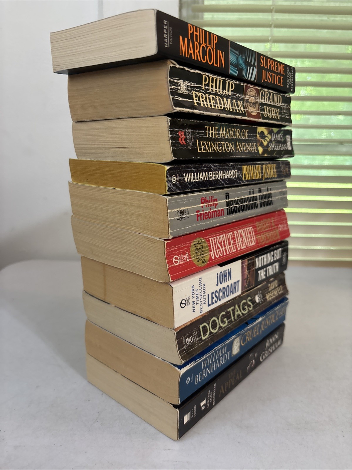 Lot of 10 – Legal Thriller – Mixed authors – Paperback – Free Shipping