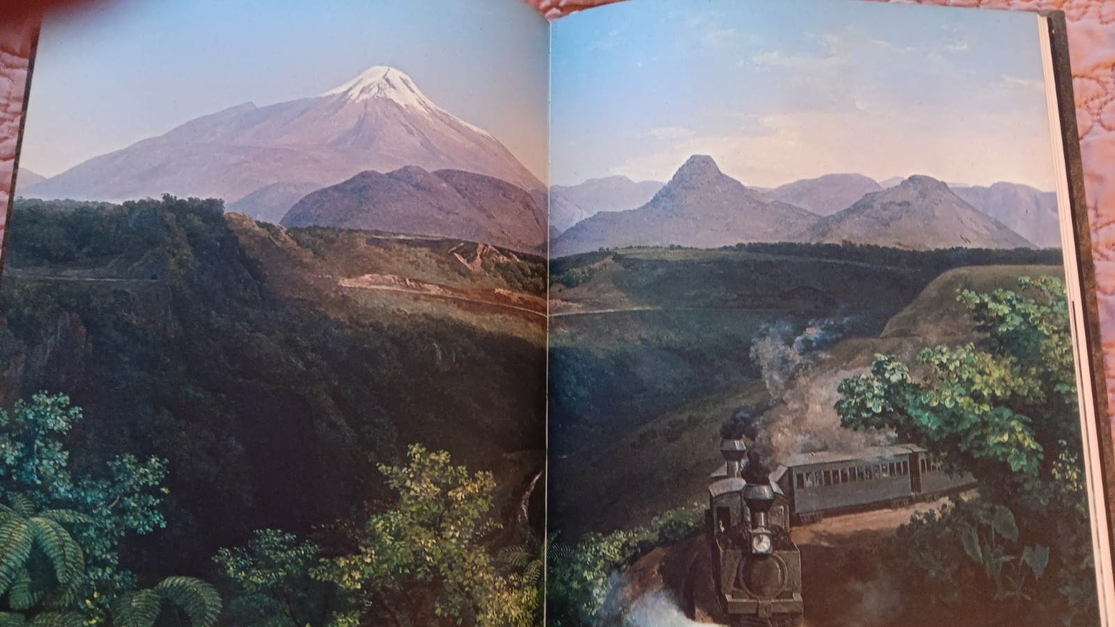 MEXICO: A History in Art Illustrated HC BOOK by Bradley Smith 1968 1st Ed USED
