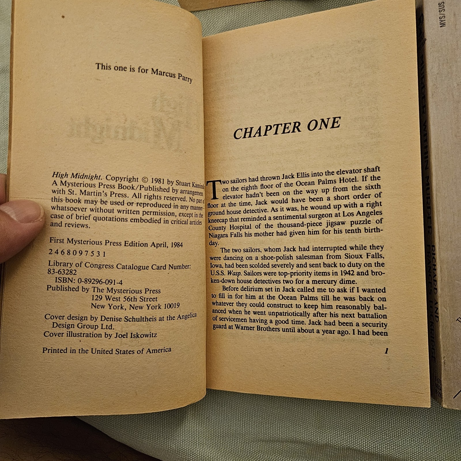 VTG-Paperback Lot of 8 Robbins,Harris, Lemarchand,Lockridge, Creasy, etc…