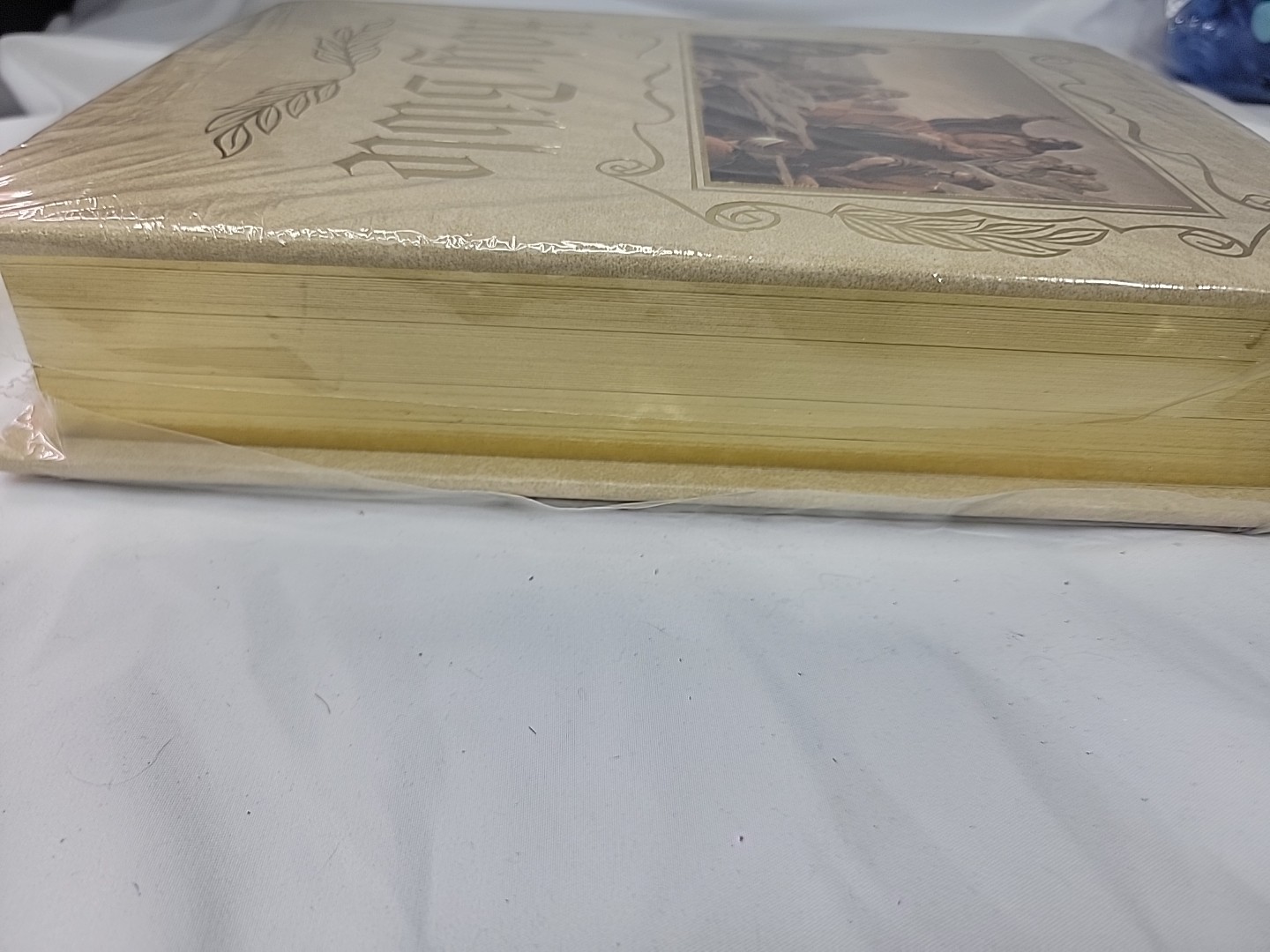 Holy Bible Heirloom Family Bible, King James Version Hardcover 1987 New Sealed