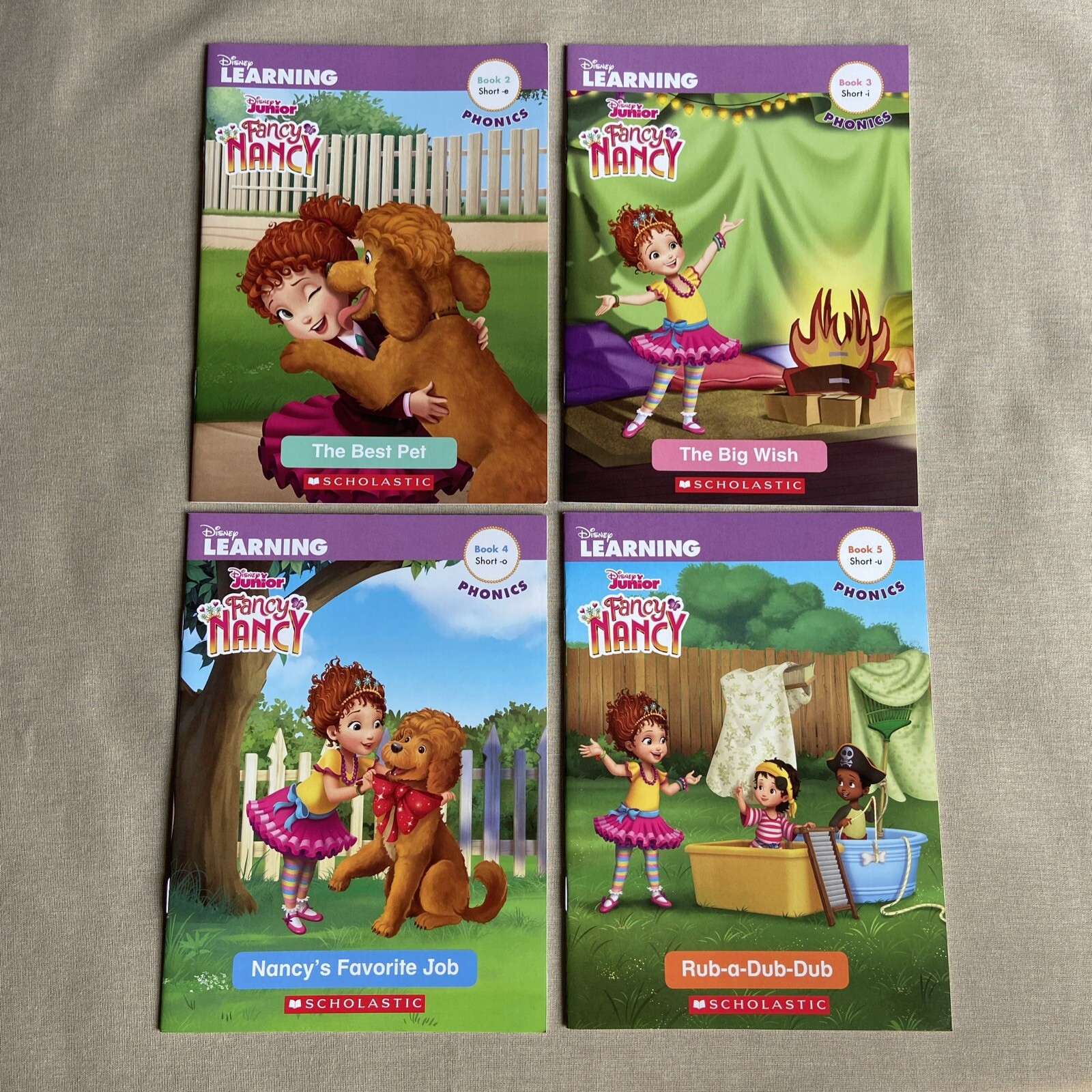 Fancy Nancy: Phonics Reading Program 2-12 (Disney Jr. Book Box Set) Sight Words