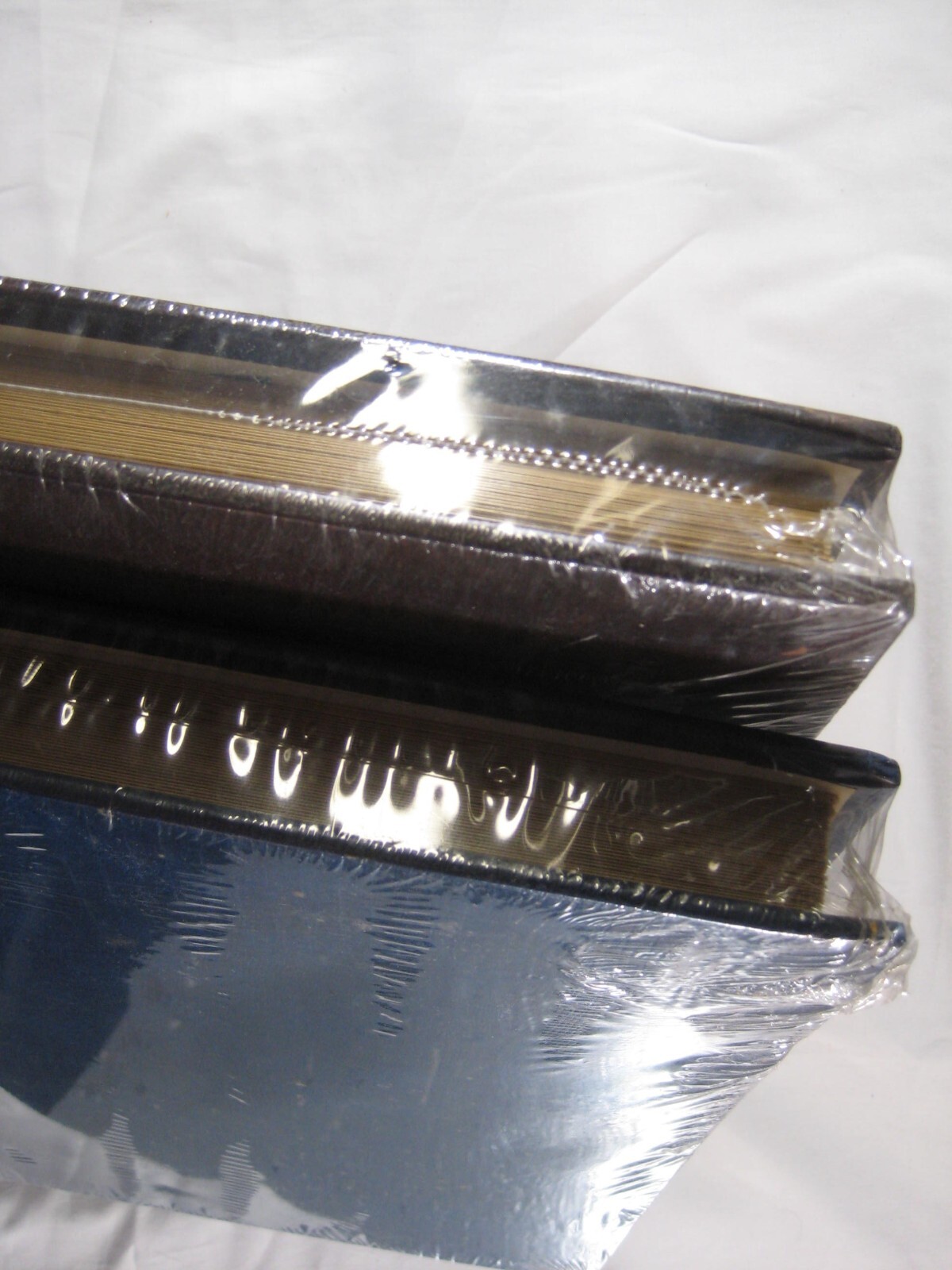 Lot 2 vintage photo albums NOS New sealed 100 magnetic pages 3 x 11 x 11 1/2″
