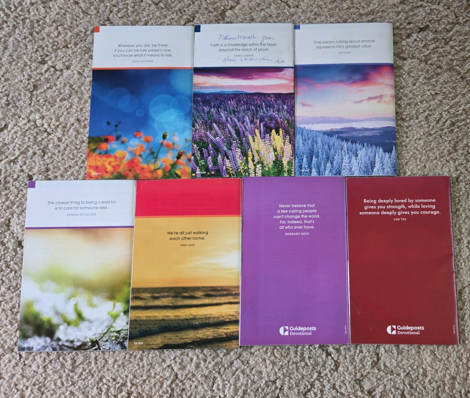 GUIDEPOSTS STRENGTH & GRACE 365 DAILY DEVOTIONS – LOT OF 7 BOOKLETS – 2020-2022