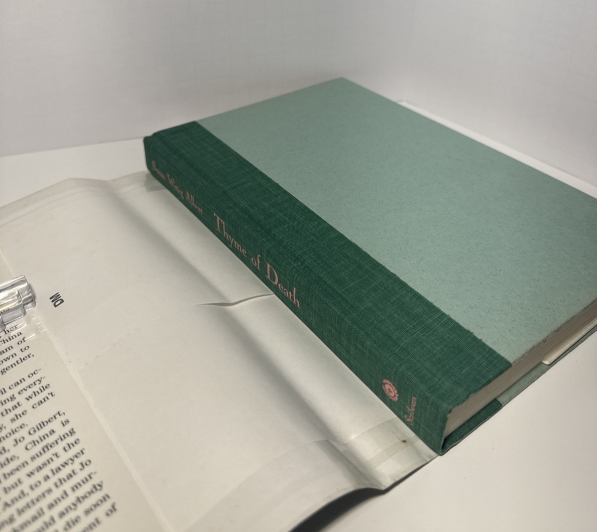 SIGNED 1st Edition HCDJ | Thyme of Death by Susan Wittig Albert
