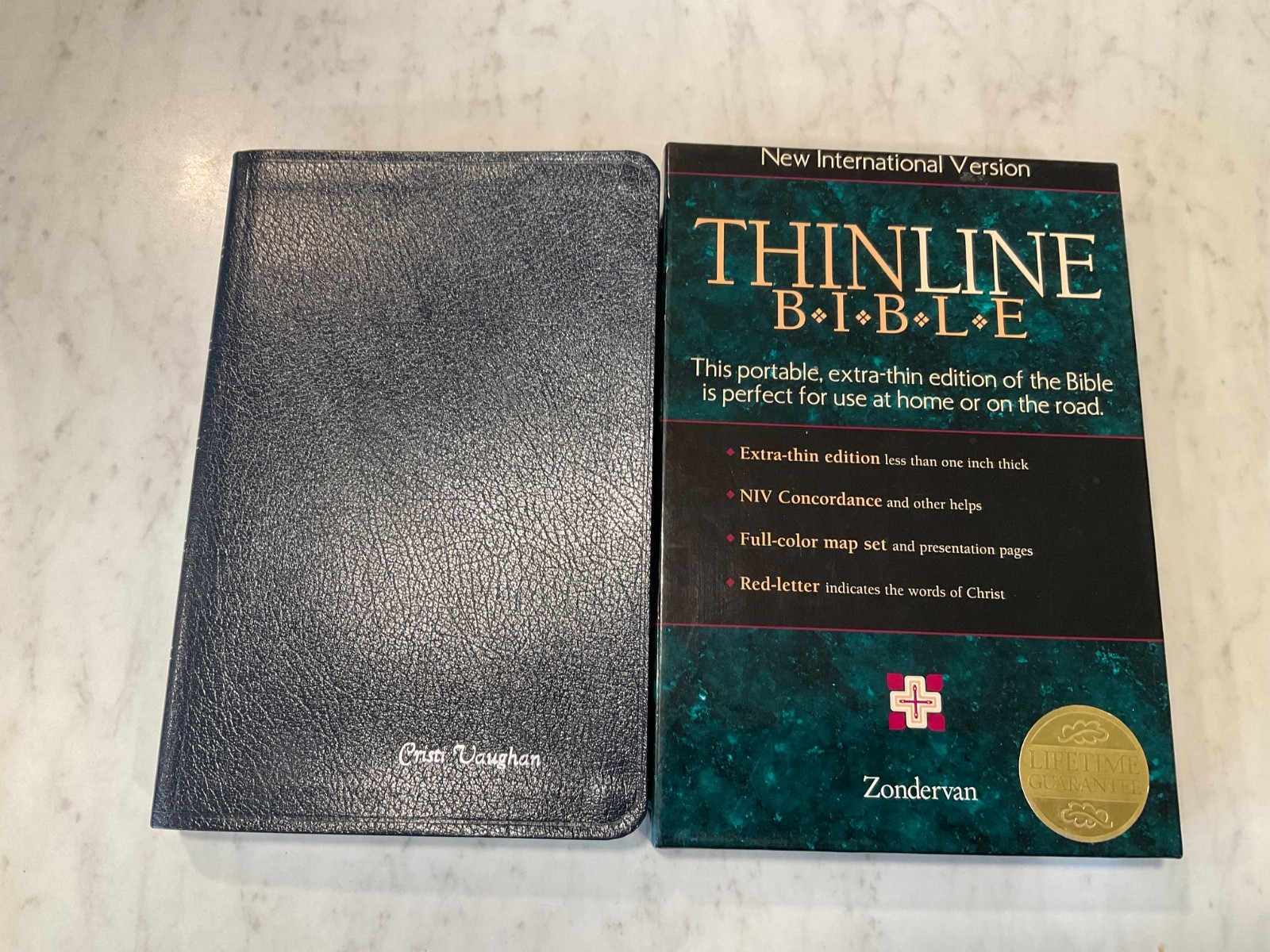 NIV Thinline Bible 1996 Navy Bonded Leather 1984 Text Original Box