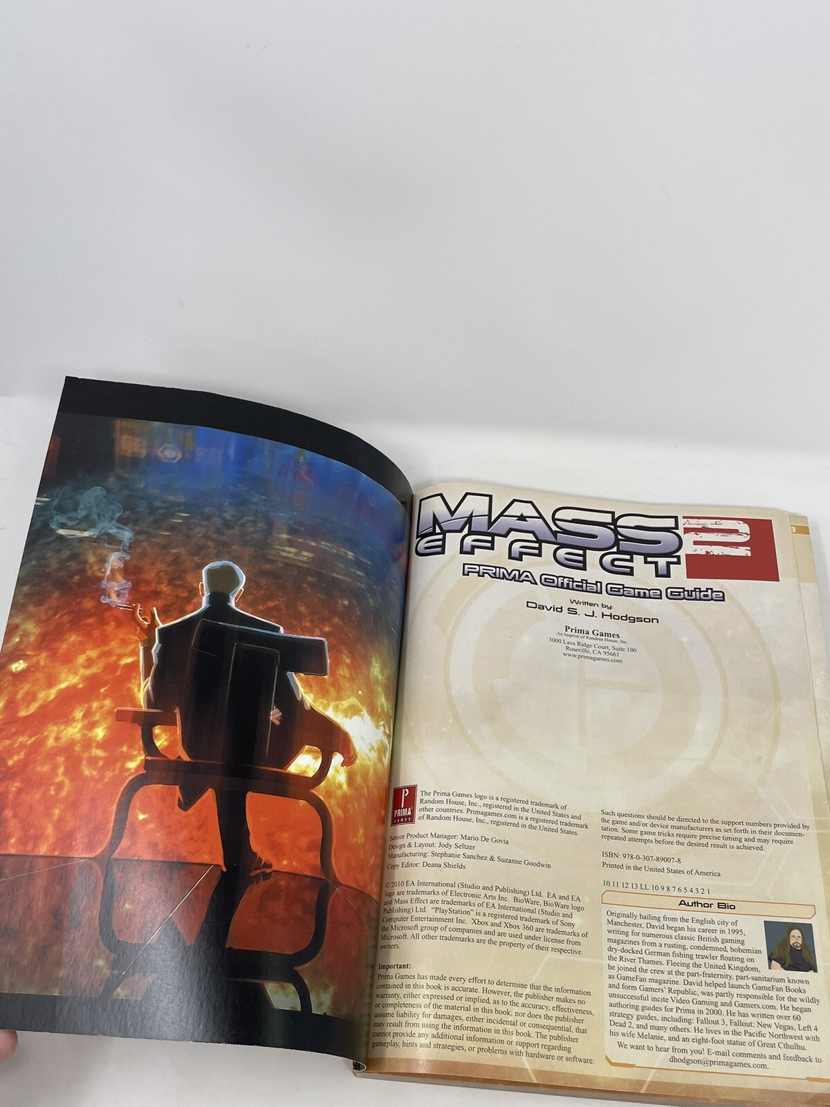 MASS EFFECT 2 COVERS ALL PLATFORMS AND ALL DLC PRIMA By Prima Games 2010