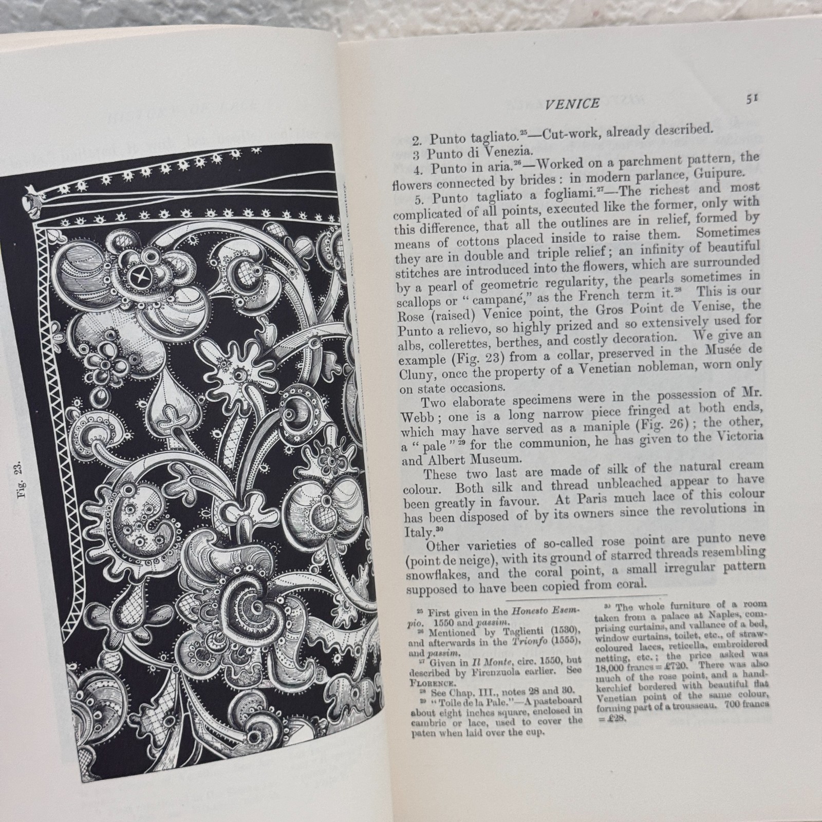 Lot 2 Vintage Lace Book History of Lace Palliser Dictionary Pat Earnshaw Textile