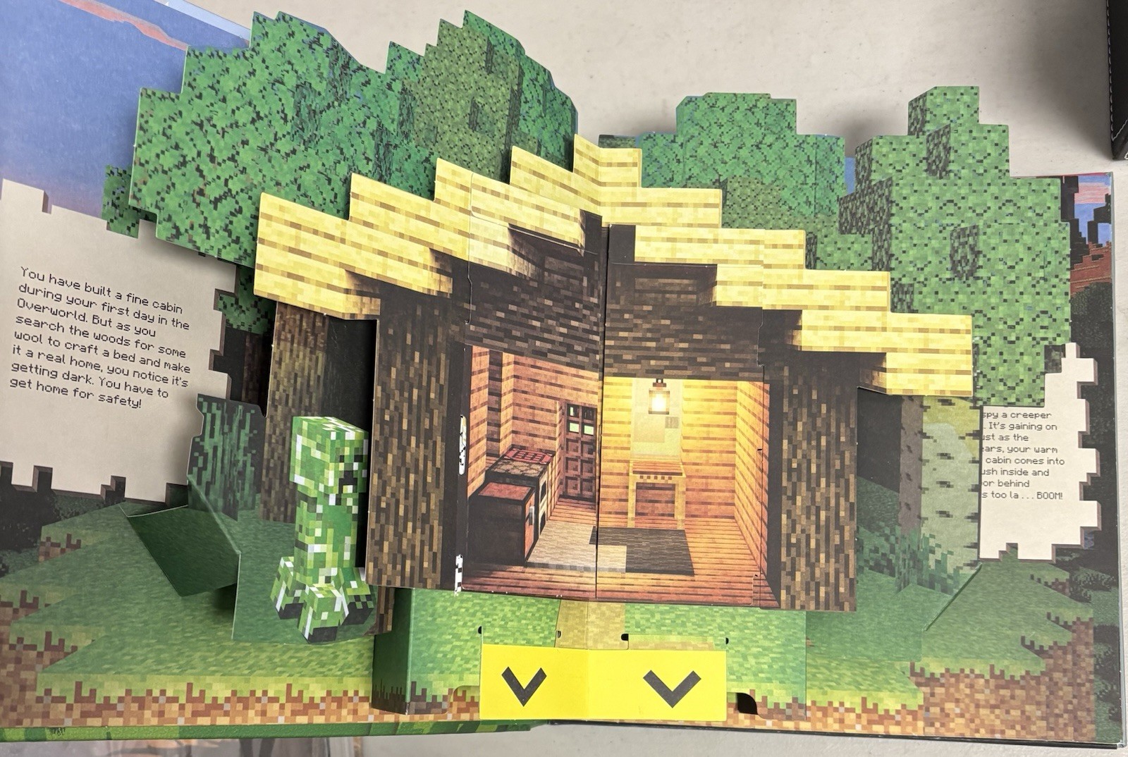 Minecraft: The Official Pop-Up by Matthew Reinhart: New