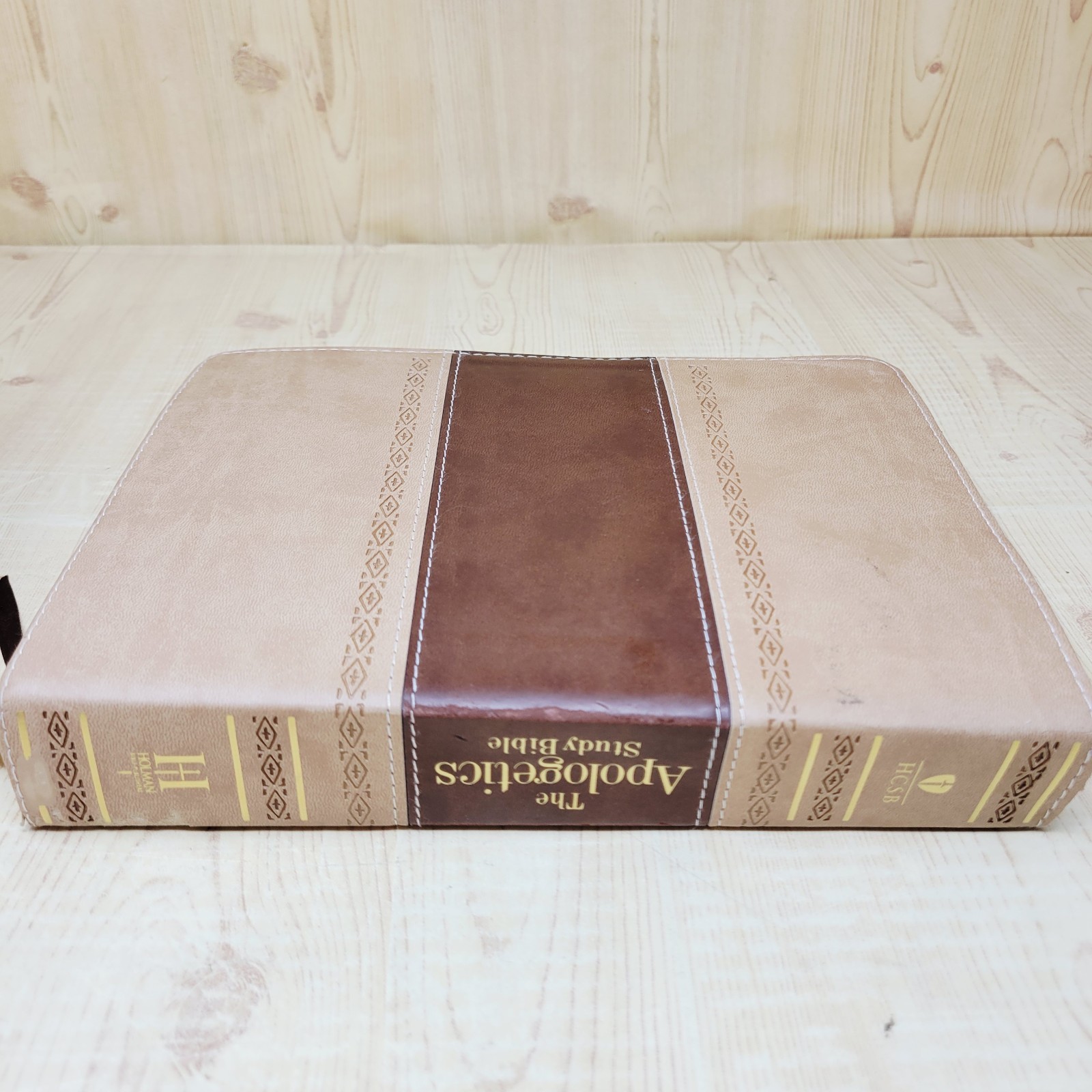 HCSB Apologetics Study Bible Brown DuoTone Simulated Leather