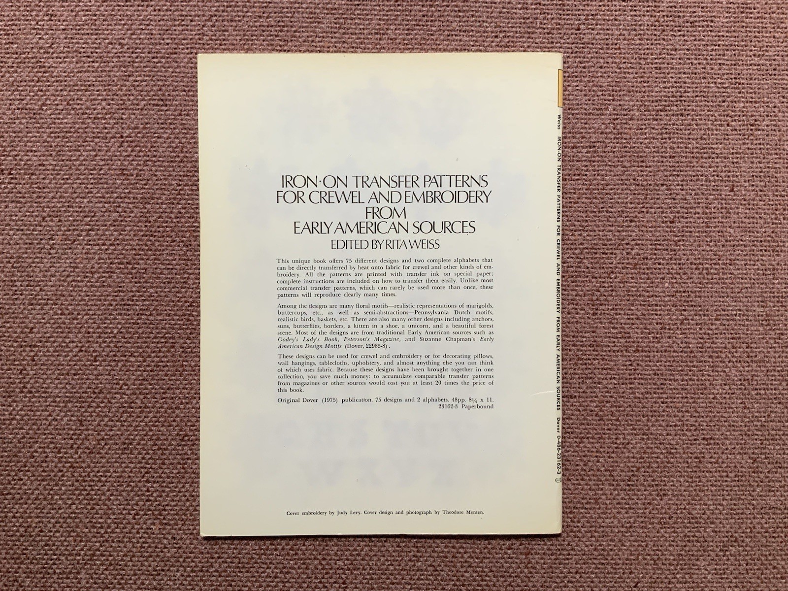 Iron-On Transfer Patterns for Crewel and Embroidery Early American – Rita Weiss