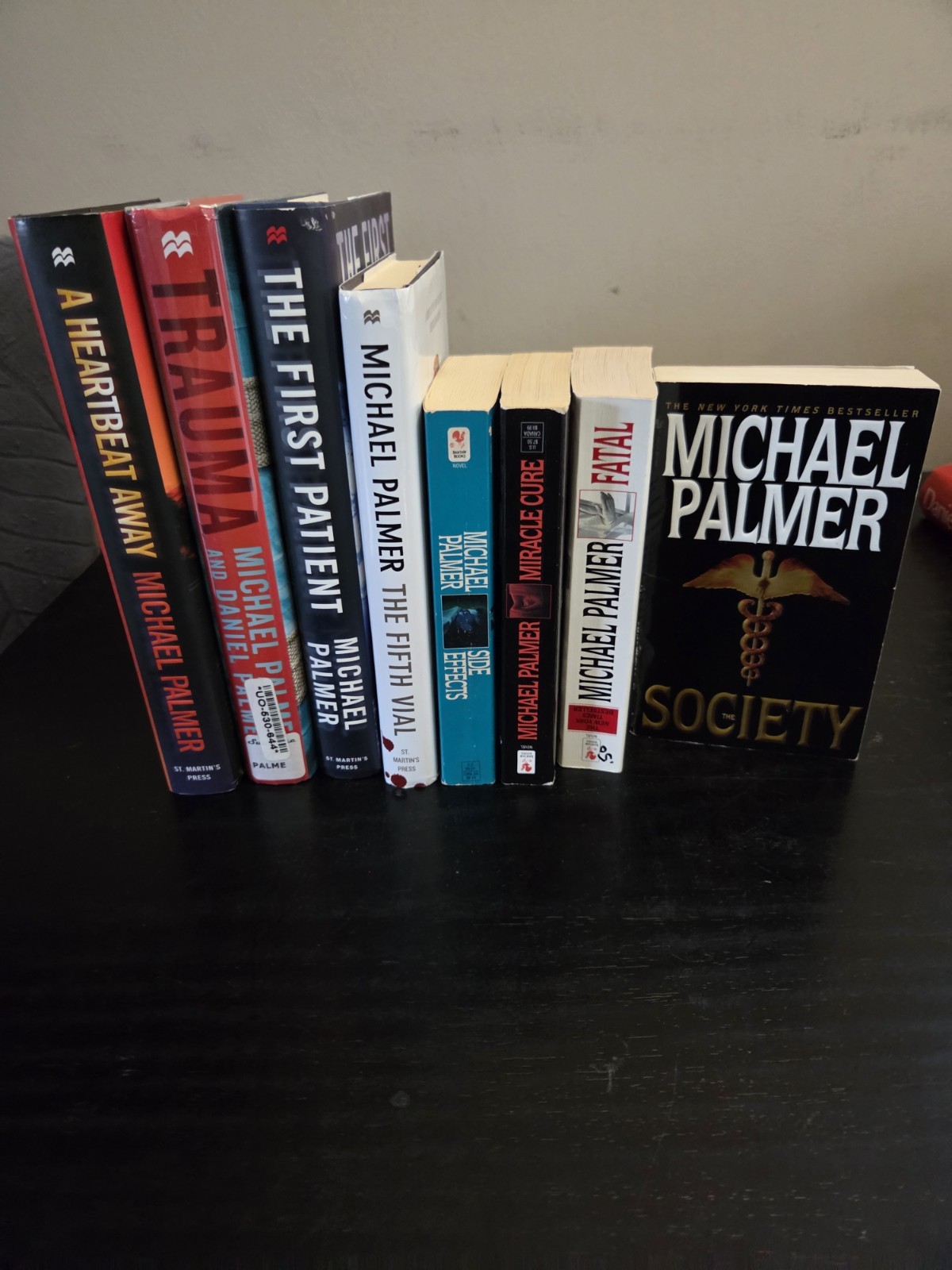 Michael Palmer 8 Book Lot Medical Mystery Thriller Suspense. HC & PB
