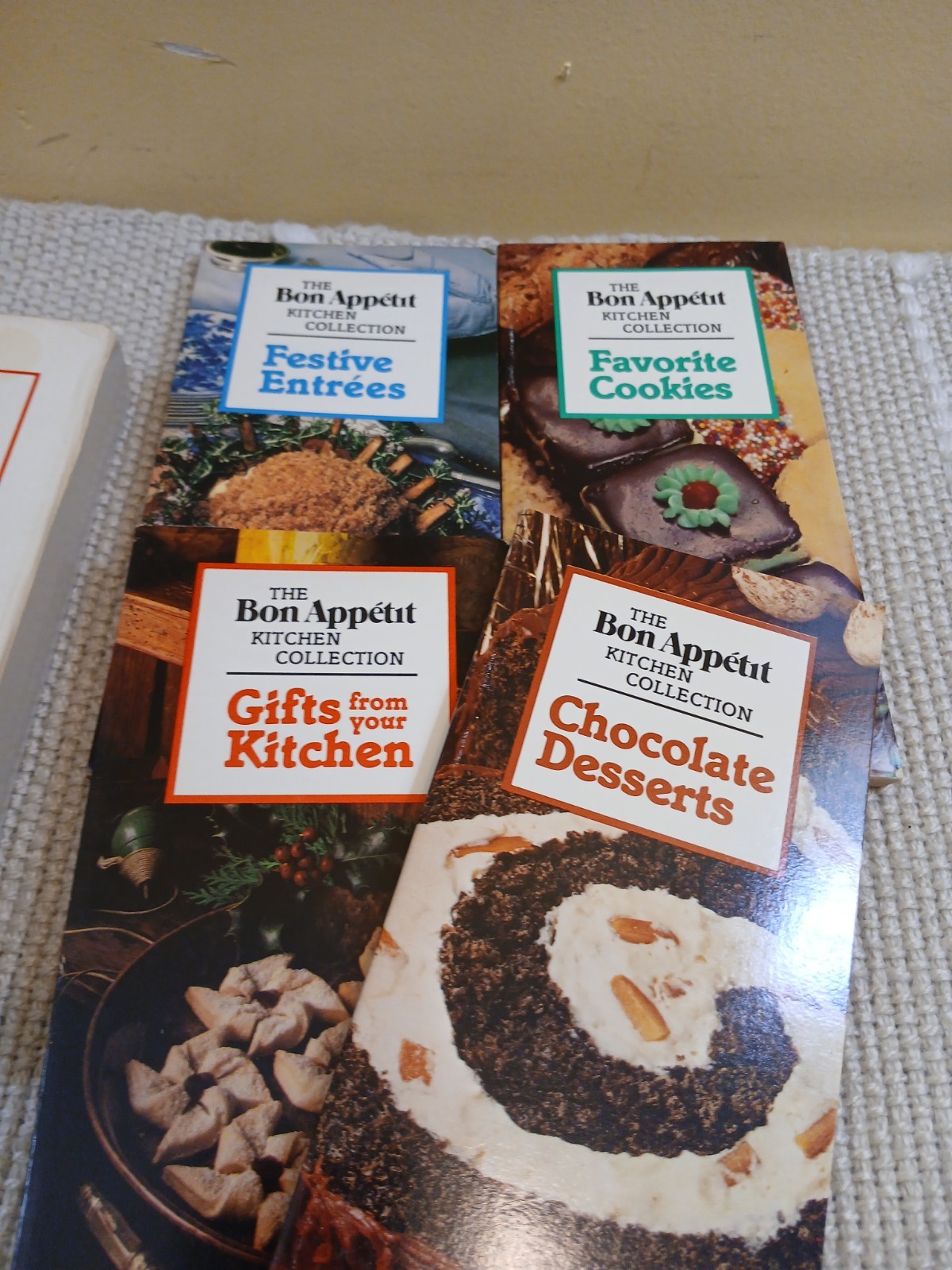 Vintage Bon Apetit Kitchen Collection & Homestyle Cooking MIni Cookbooks -bk1.1